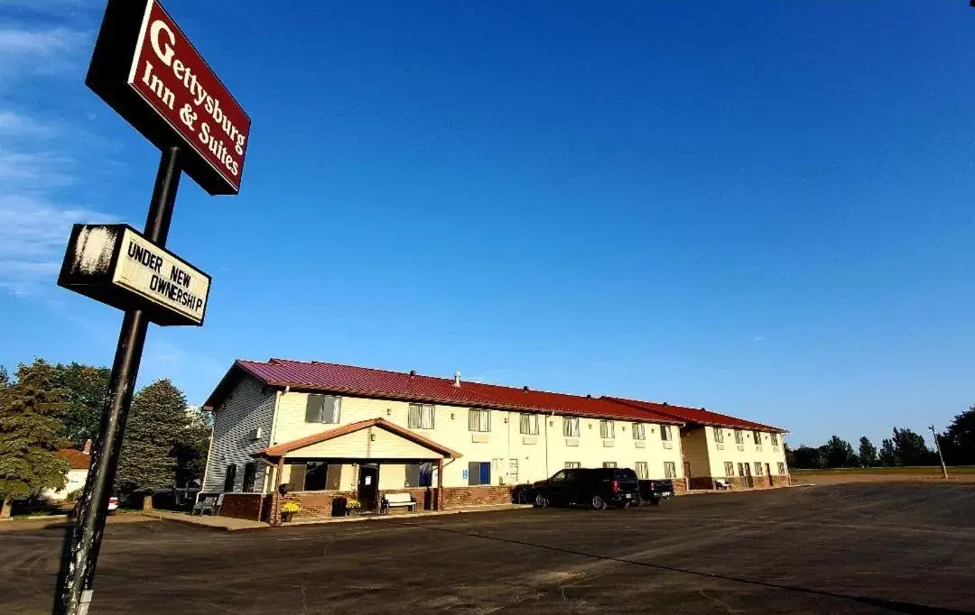 Property Building in Gettysburg Inn and Suites