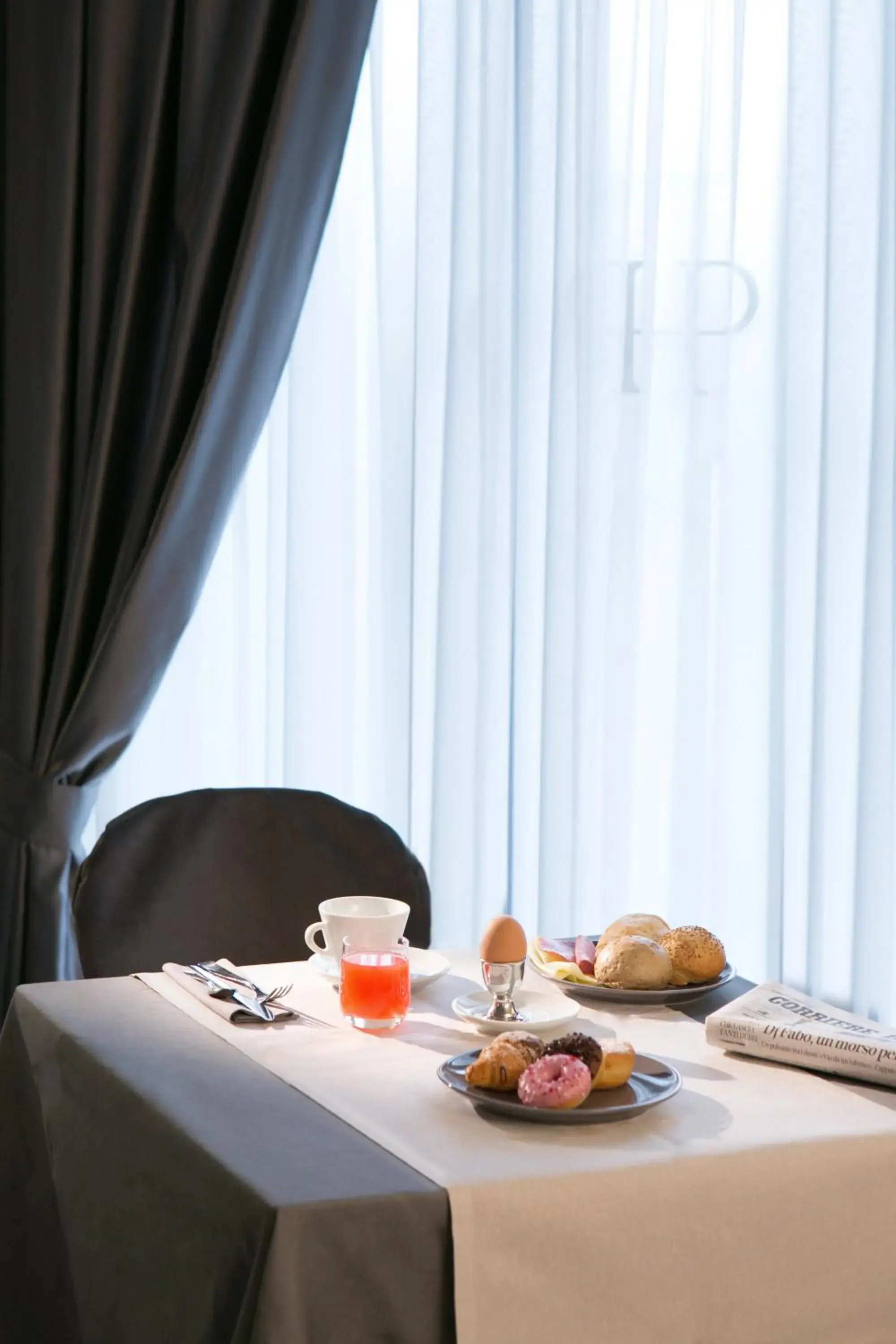 Buffet breakfast in Hotel Principe