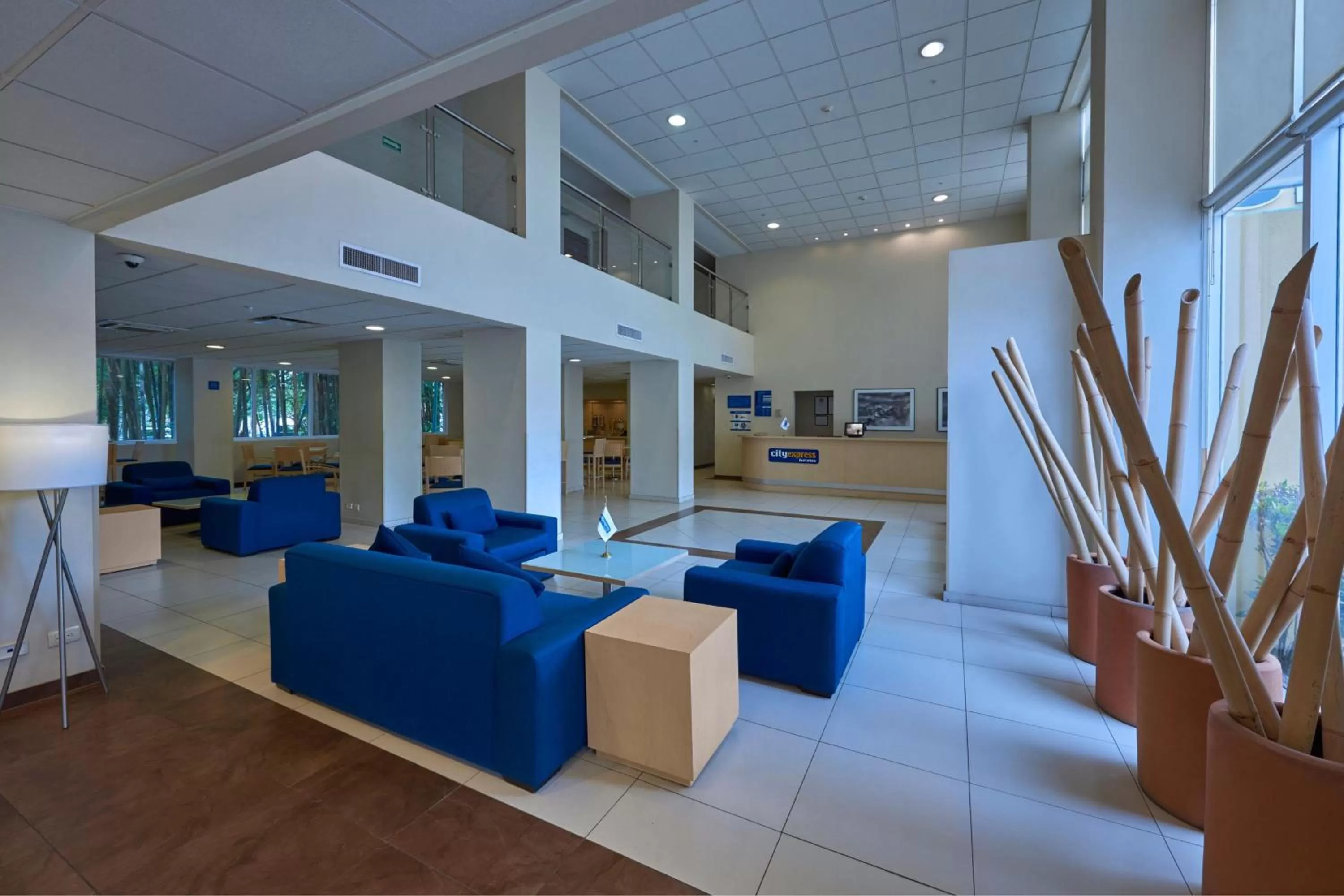 Lobby or reception in City Express by Marriott Xalapa