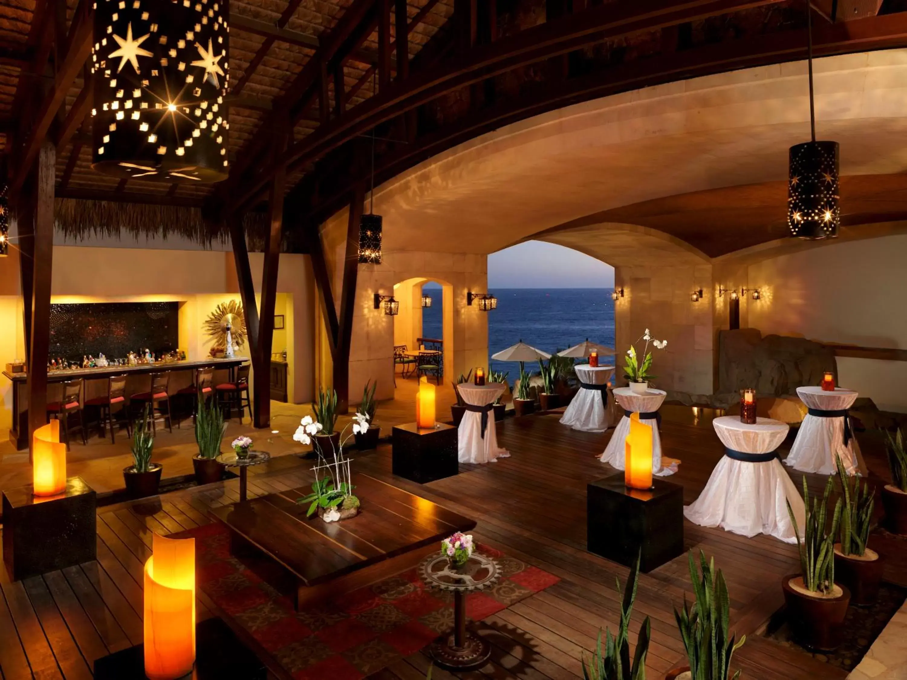 Restaurant/Places to Eat in Grand Solmar Land's End Resort & Spa