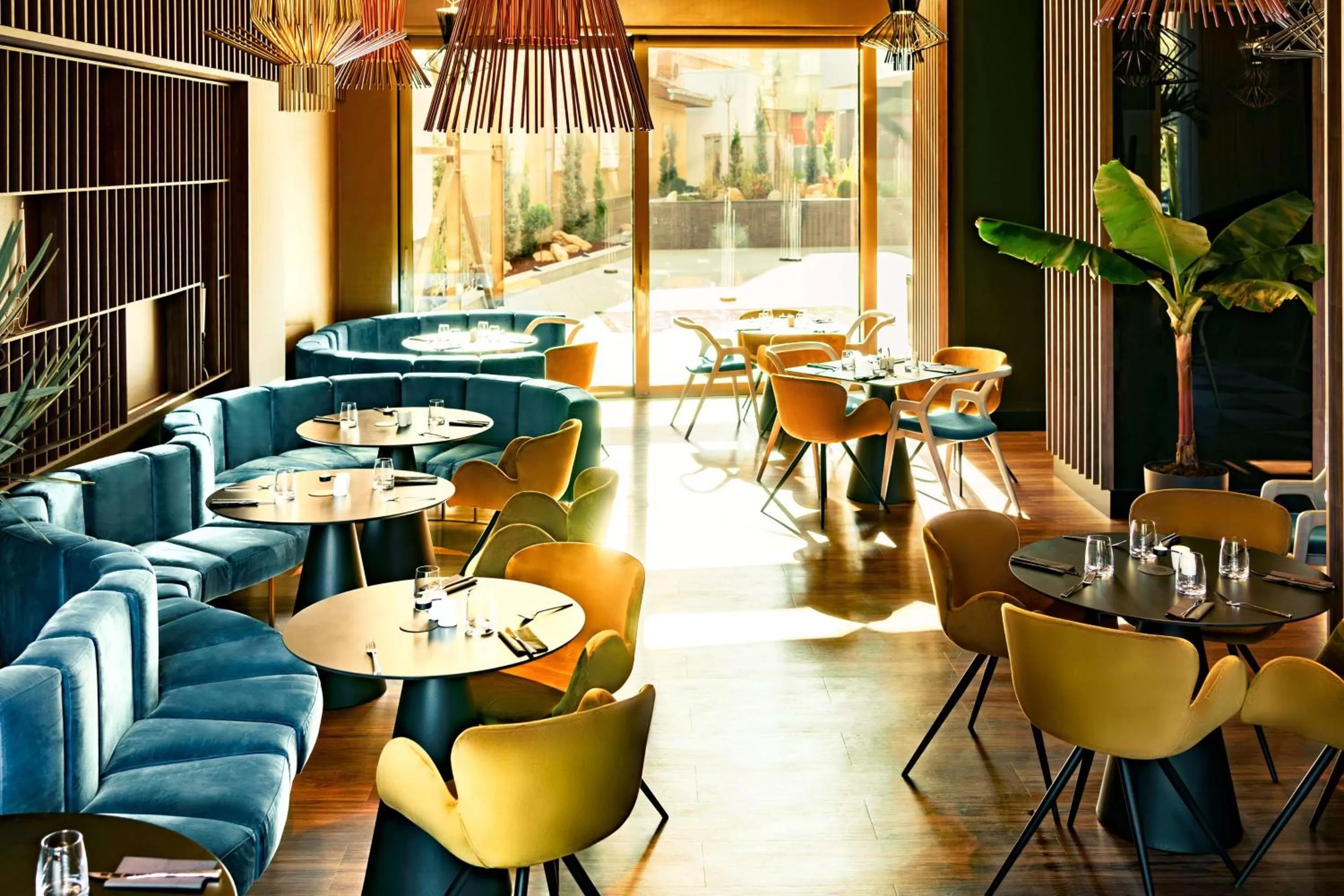 Restaurant/places to eat in Radisson Blu Aurum Hotel, Brasov