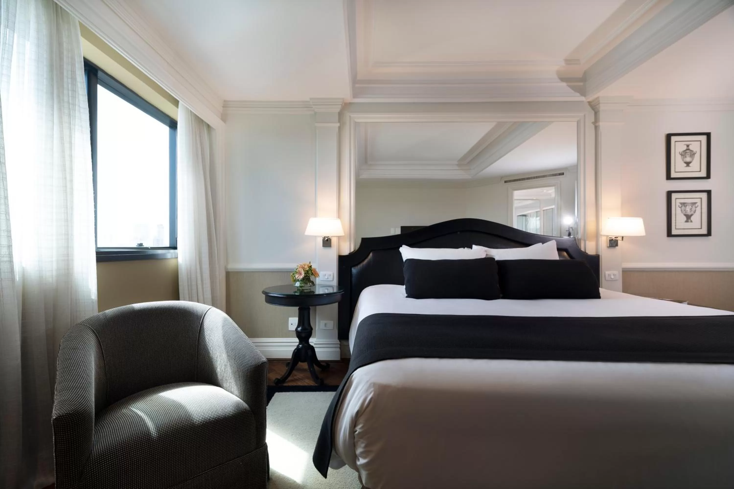 Bed in Grand Mercure Sao Paulo Ibirapuera