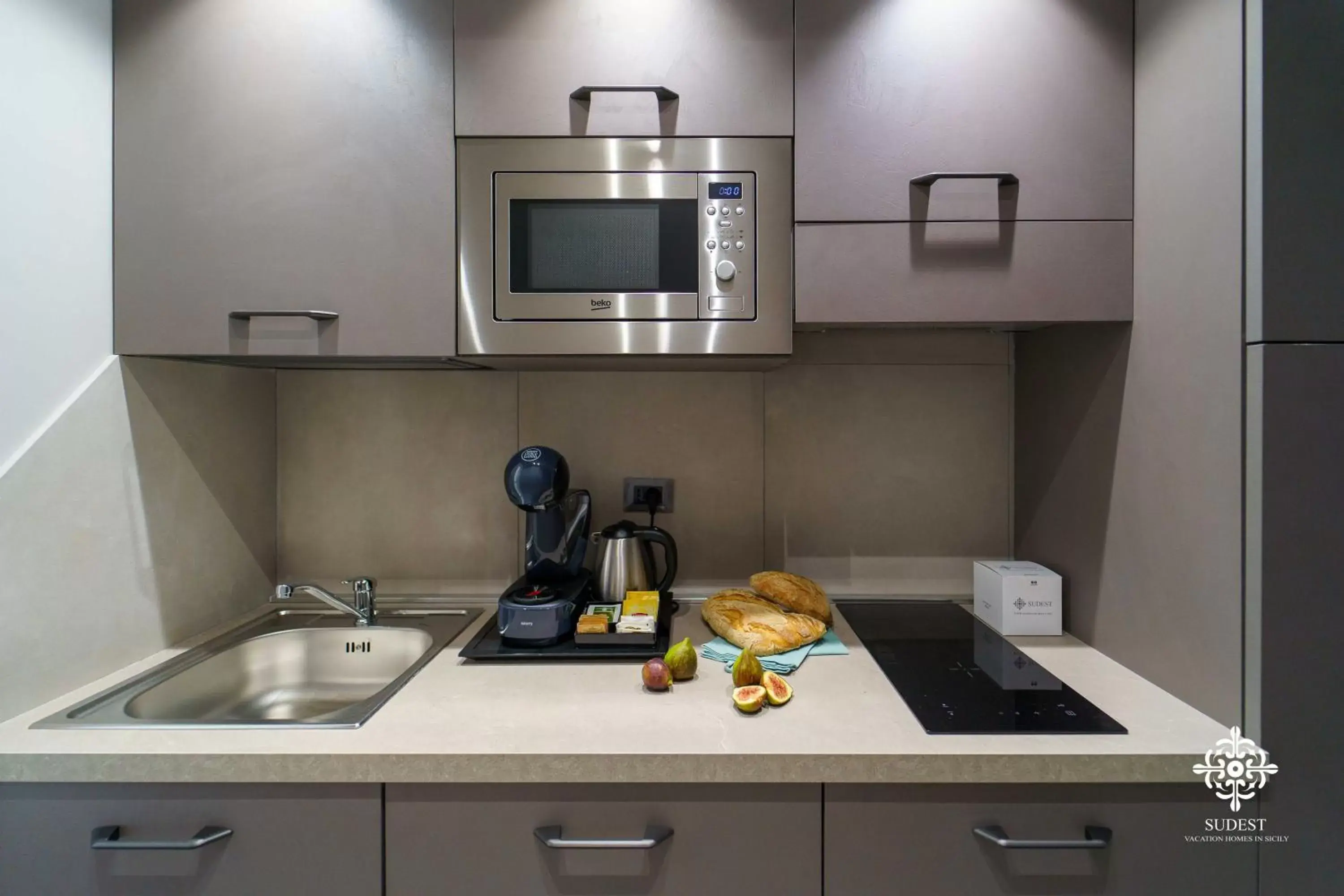Kitchen or kitchenette, Kitchen/Kitchenette in Matteotti Luxury Residence