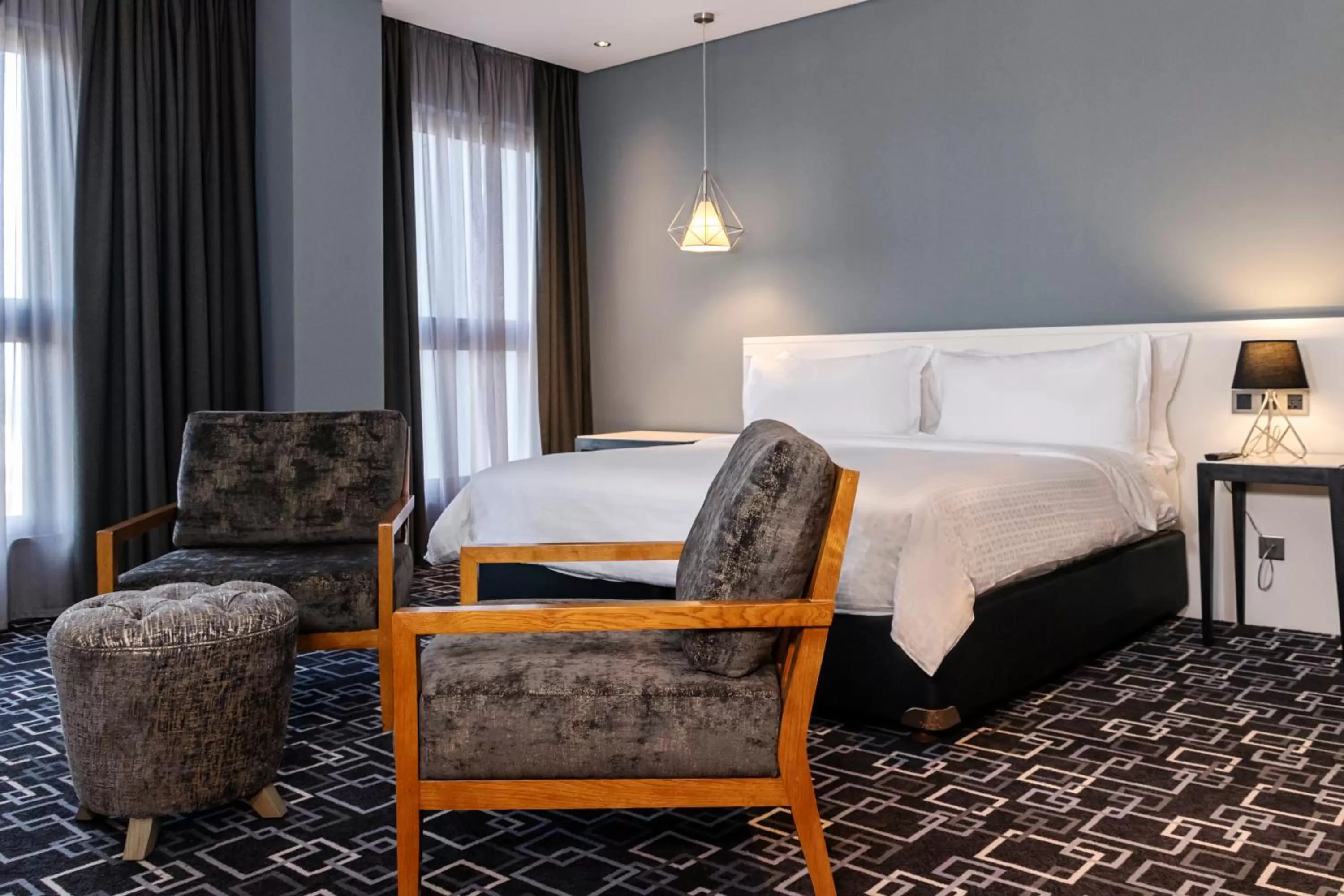 Bed in Trademark Hotel, a Member of Design Hotels