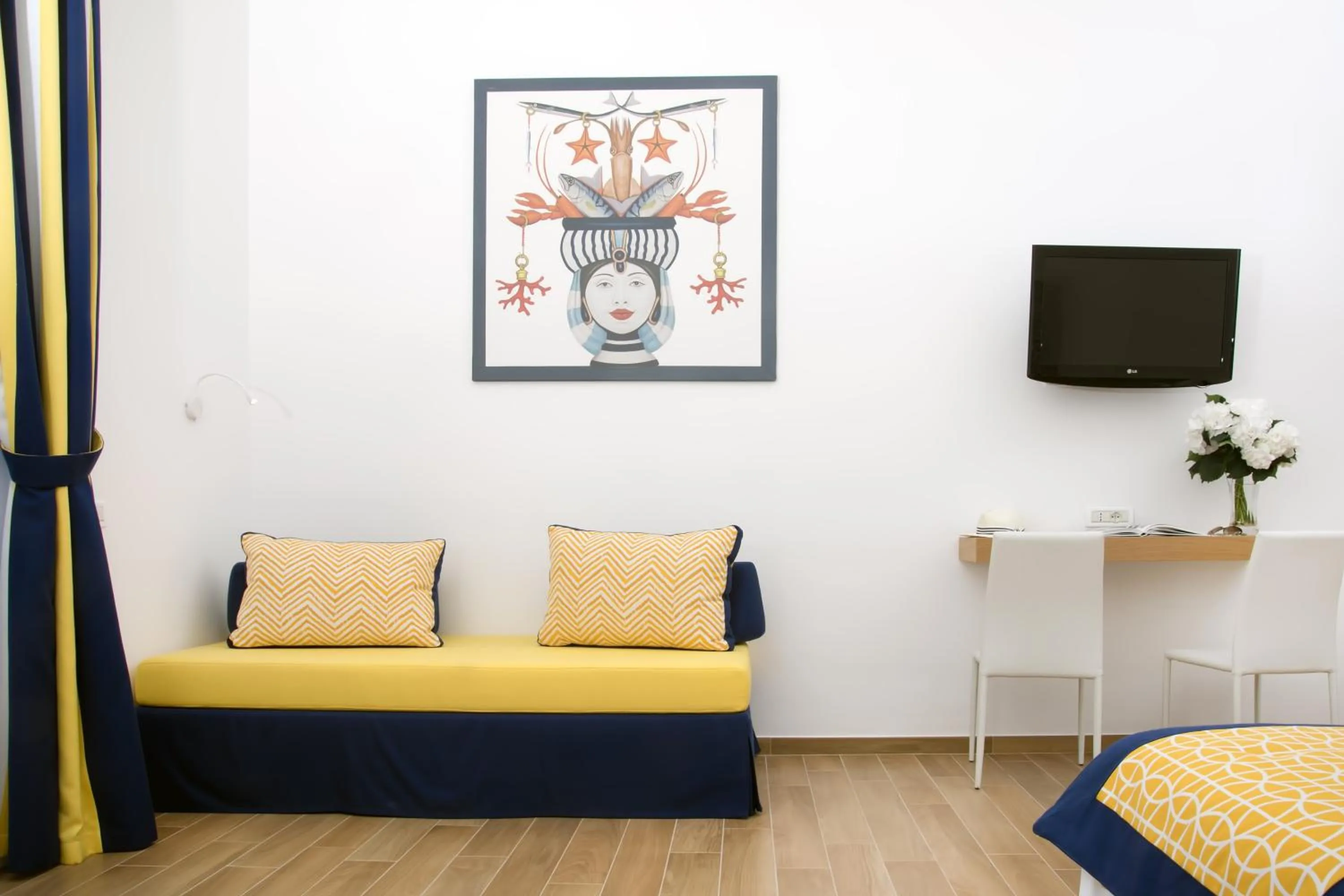 Other, Bed in Hotel Miramare