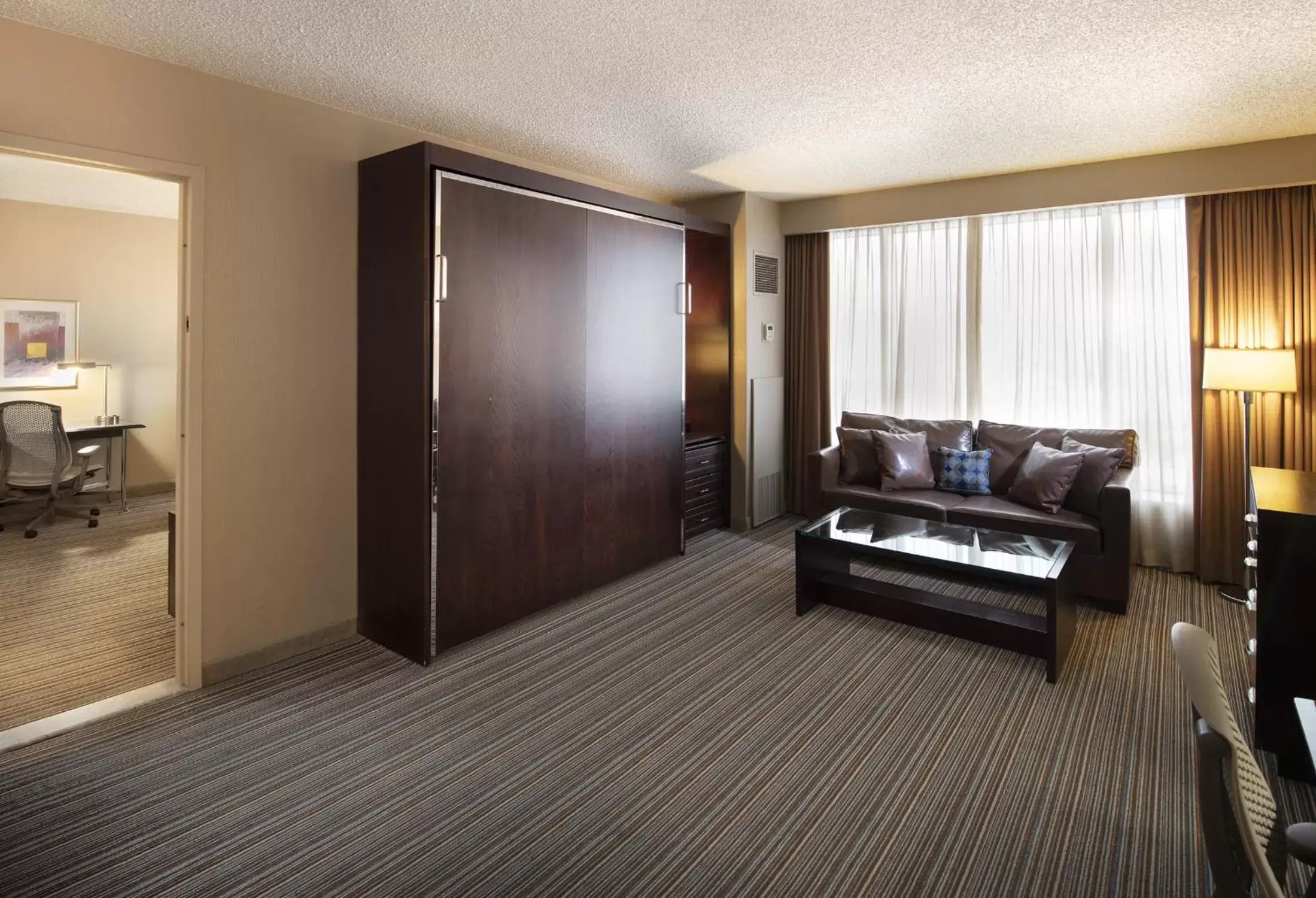 Living room, Seating Area in The Clyde Hotel