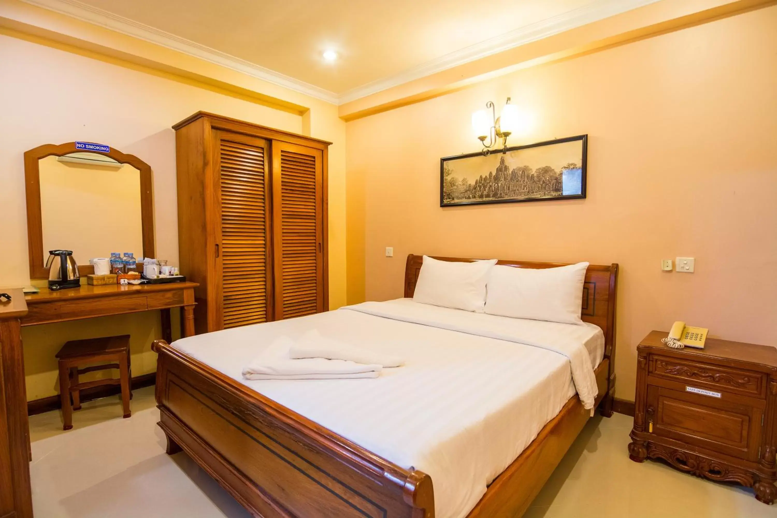 Bed in Neth Socheata Hotel