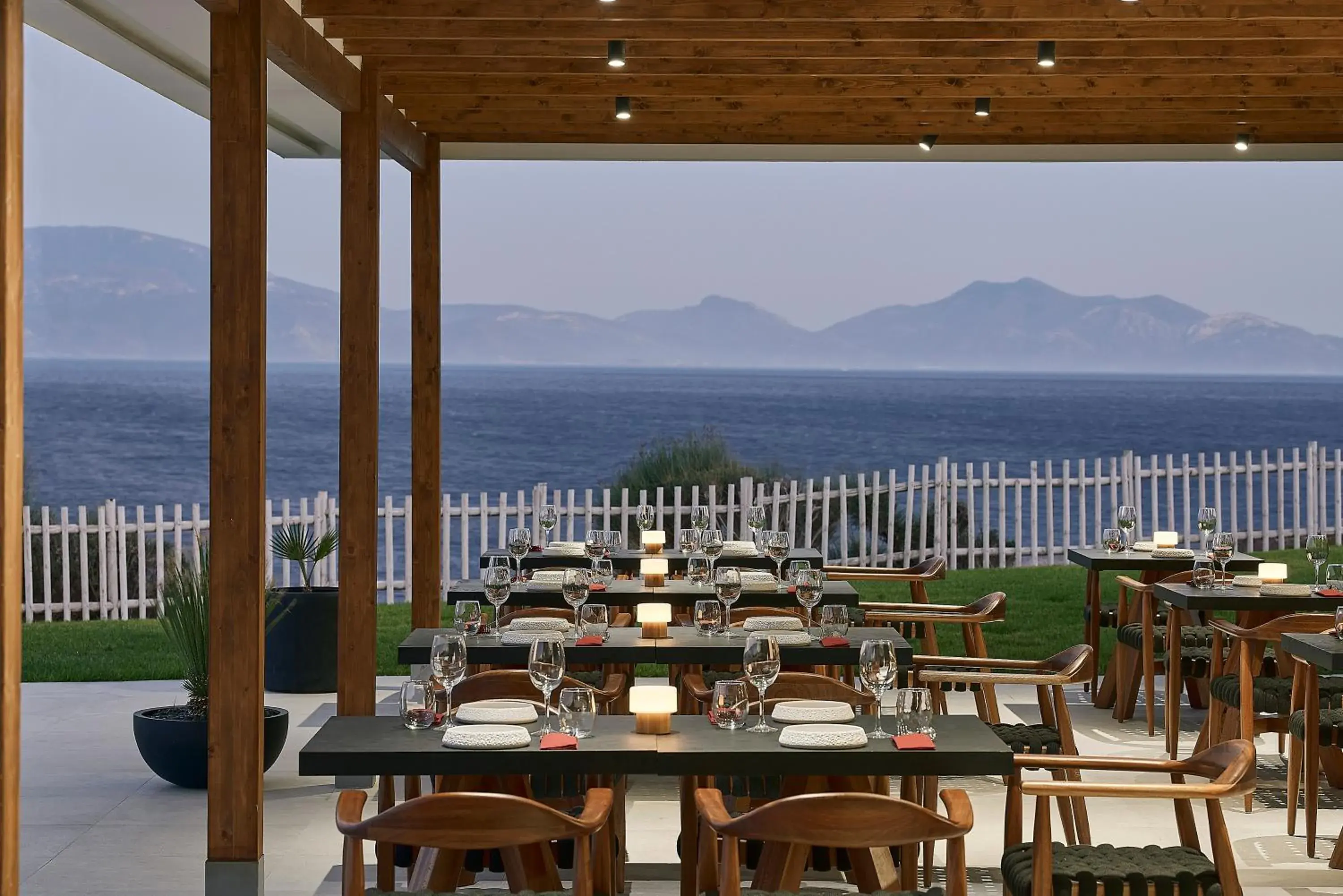 Restaurant/places to eat in Michelangelo Resort & Spa