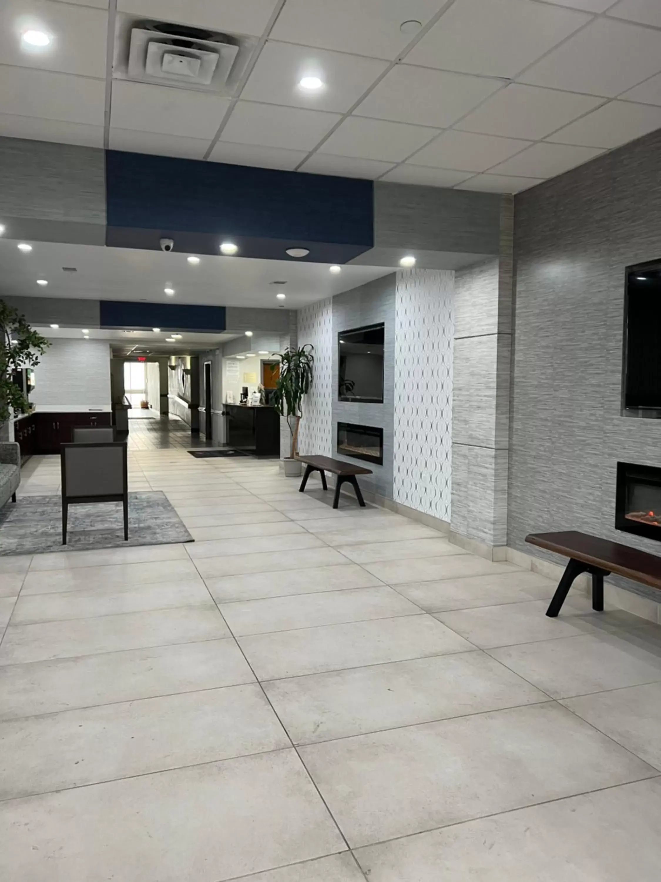 Lobby or reception in Seaview Hotel
