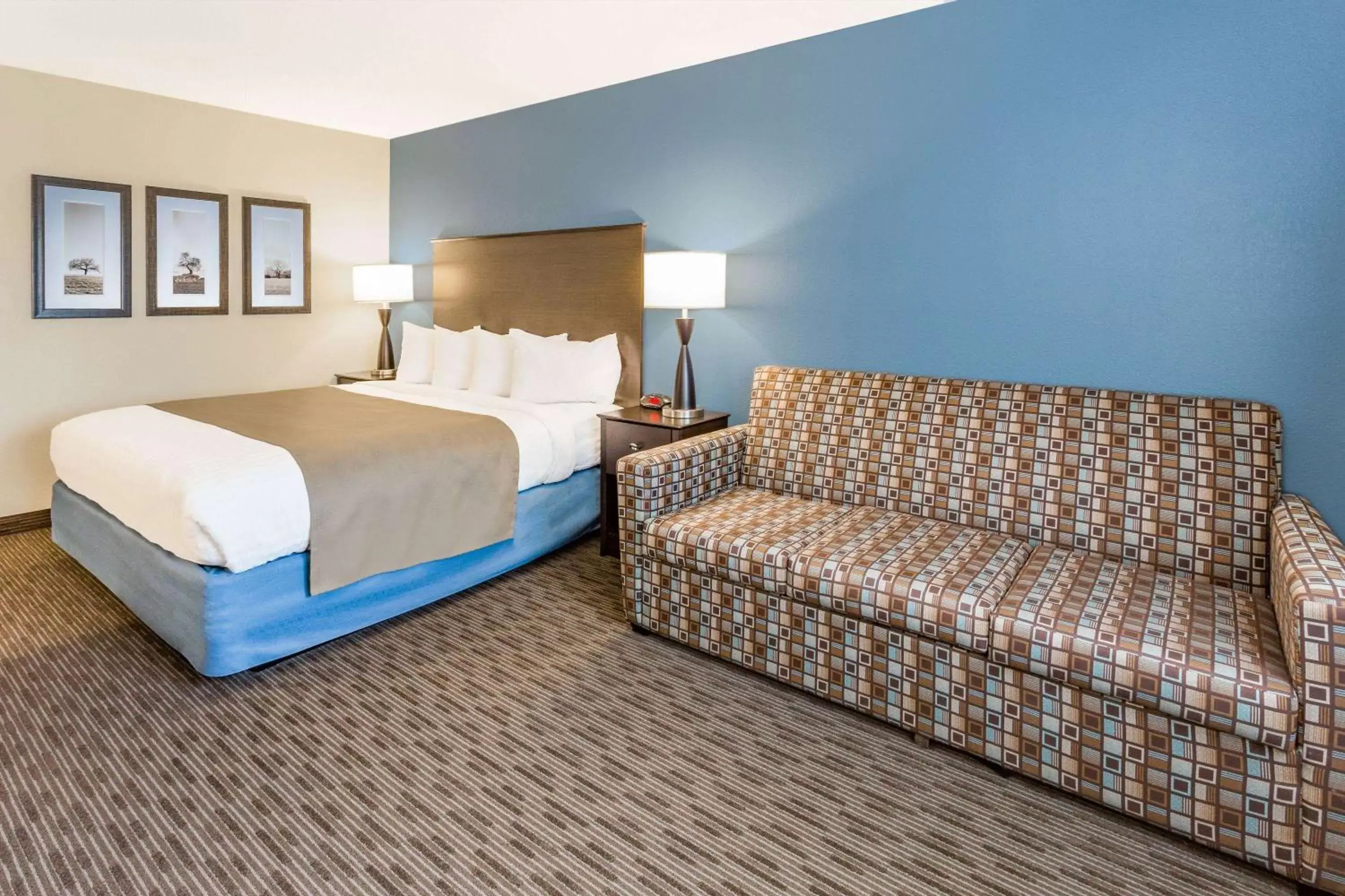 Photo of the whole room, Bed in AmericInn by Wyndham Sleepy Eye