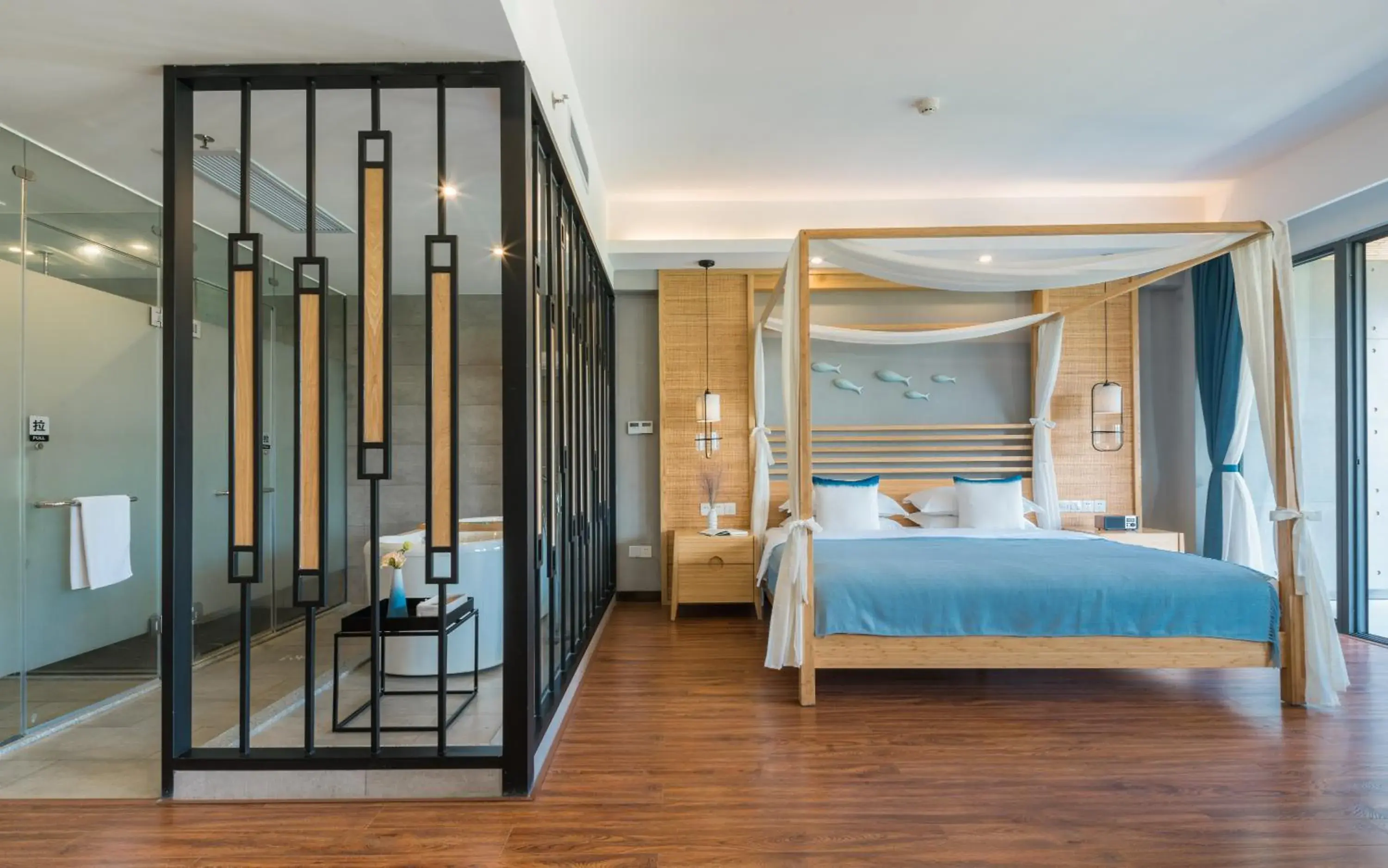 Photo of the whole room, Bed in Yangshuo Zen Garden Resort