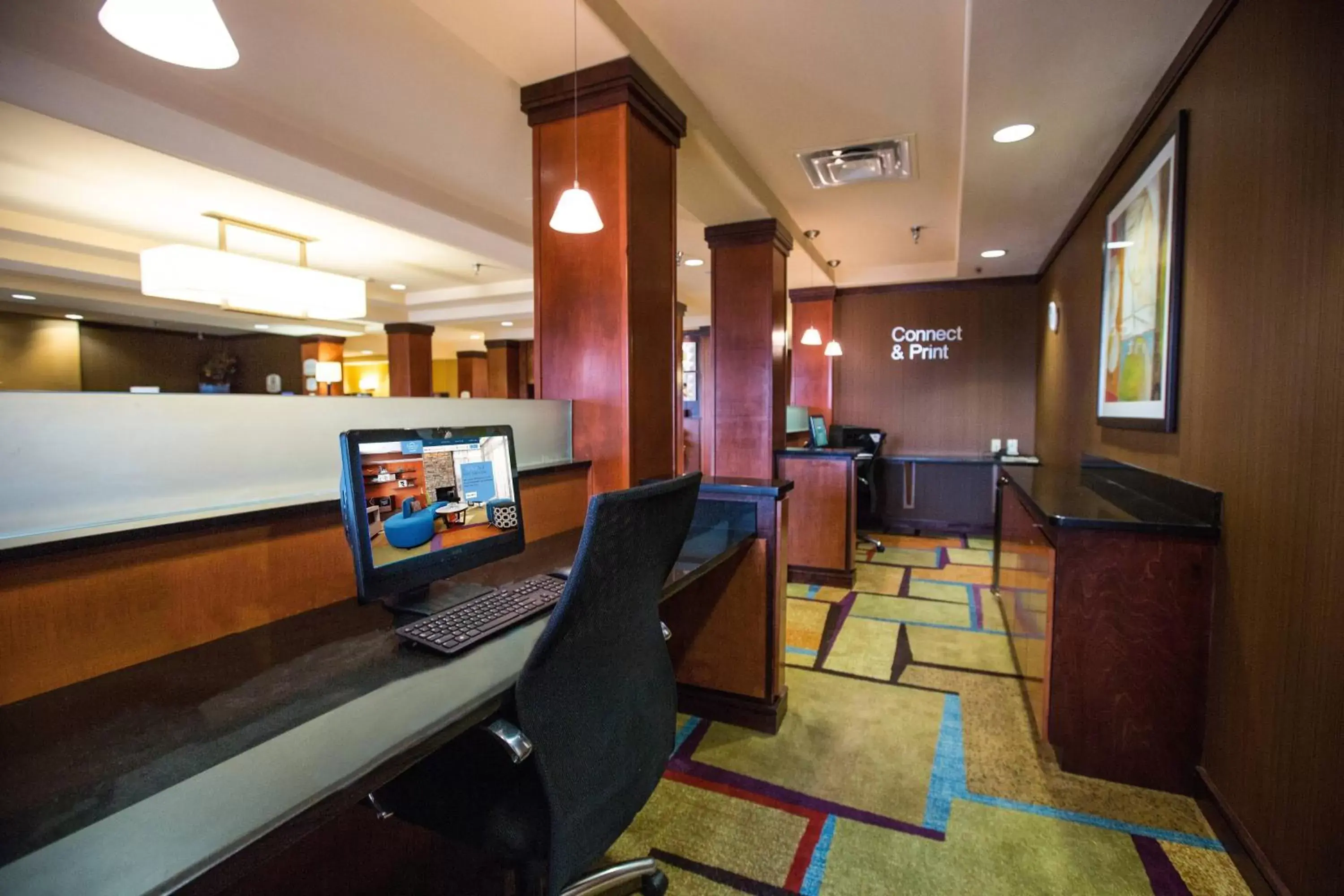 Business facilities in Fairfield Inn & Suites Toledo North