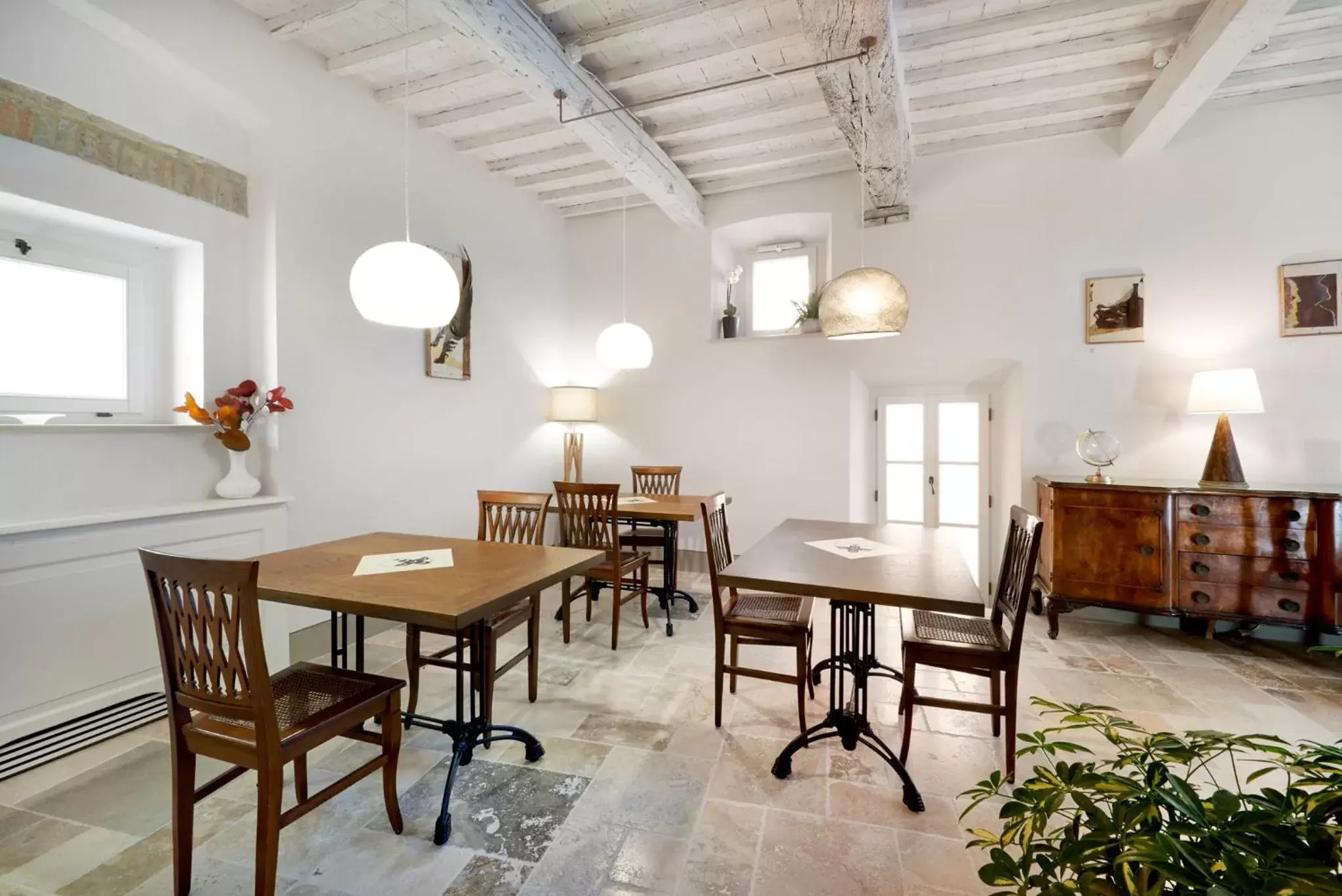 Living room, Restaurant/Places to Eat in Palazzo Pio III - Residenza d'epoca