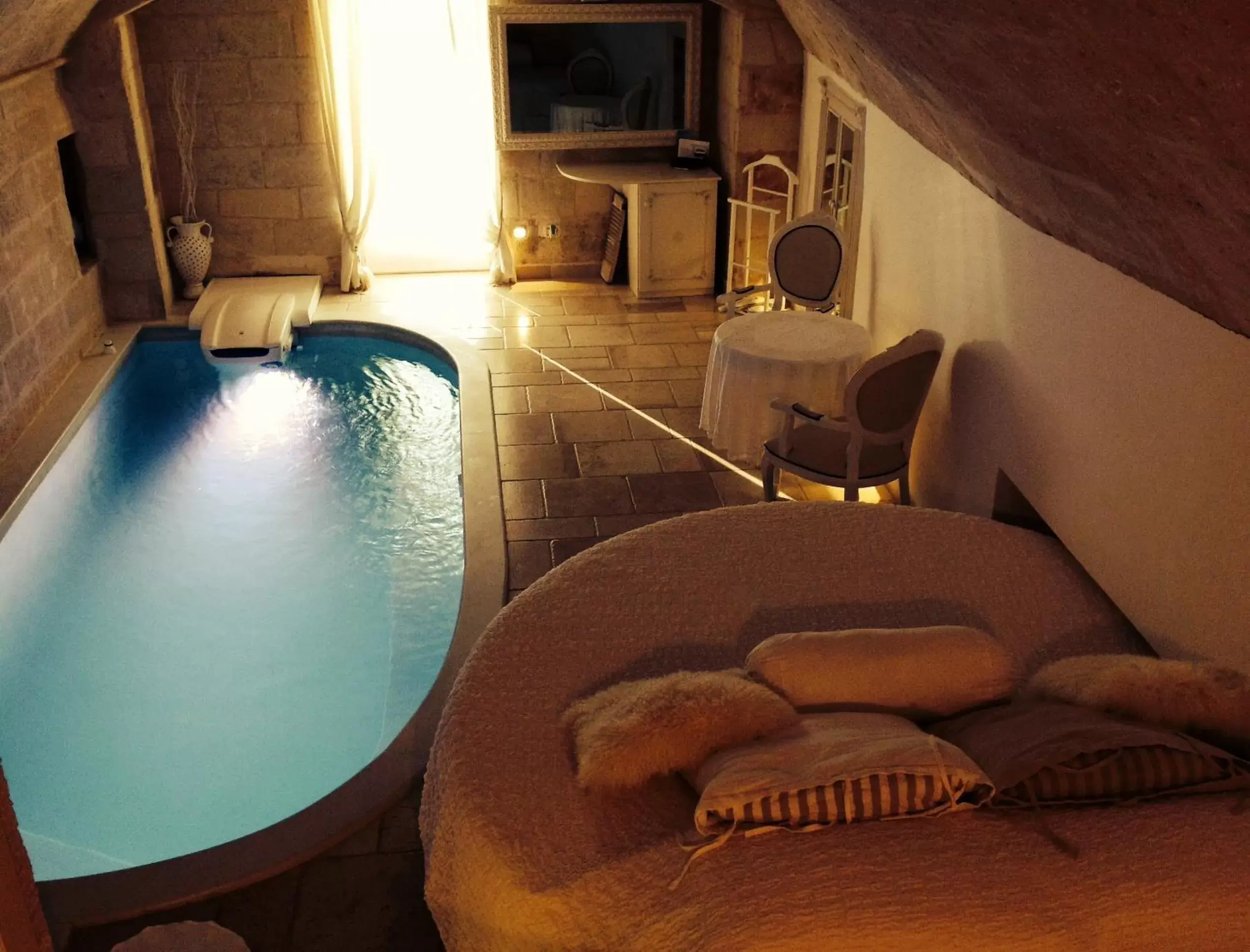 Bedroom, Seating Area in Bellavista Suites