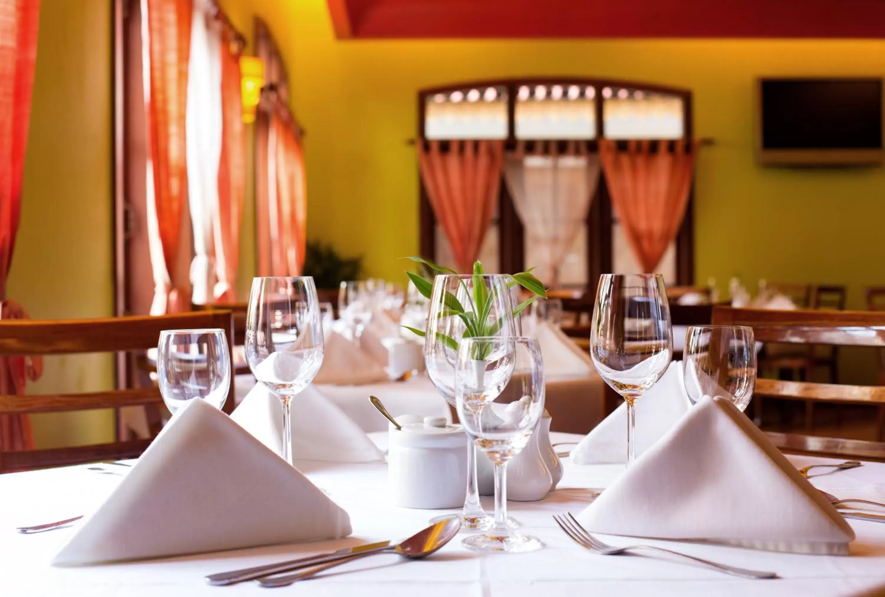 Dining area, Restaurant/Places to Eat in Steung Siemreap Hotel