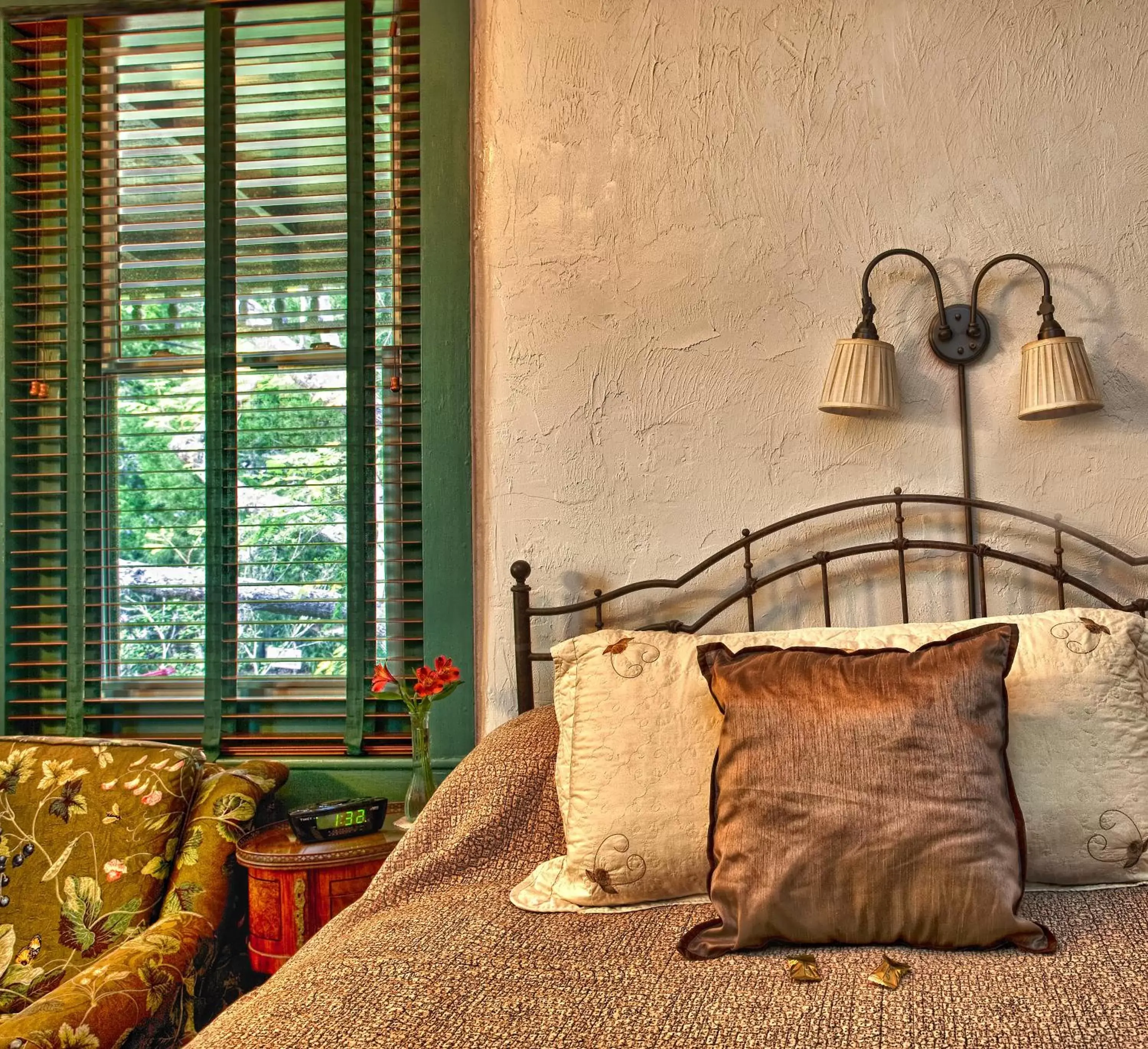 Decorative detail, Seating Area in St. Francis Inn - Saint Augustine