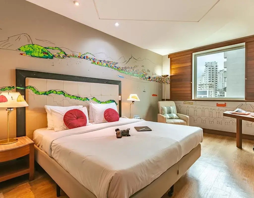 Photo of the whole room, Bed in Pestana São Paulo