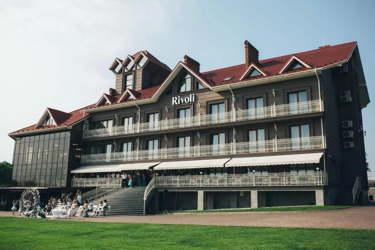 Property Building in Rivoli Hotel