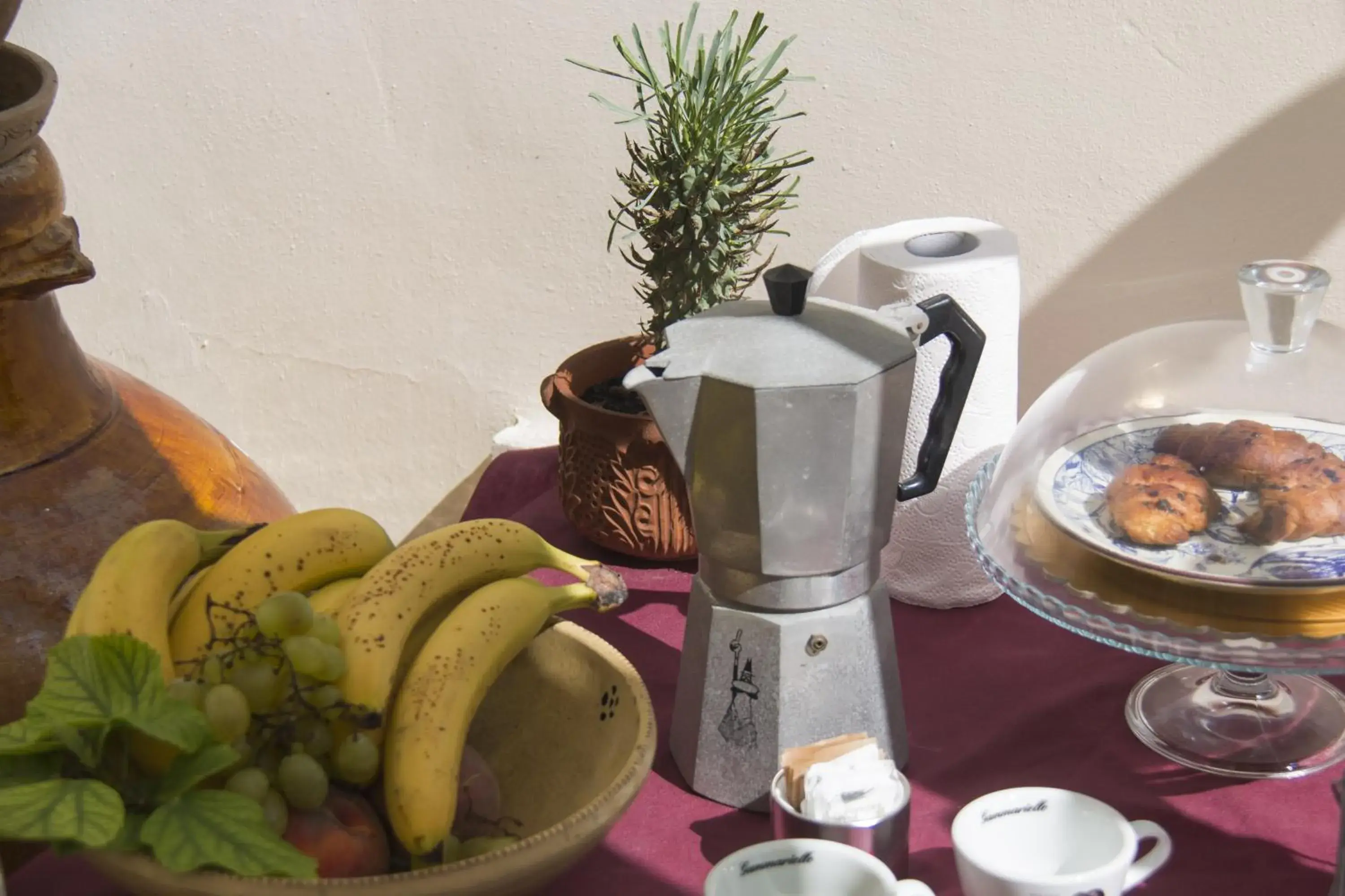 Food and drinks, Coffee/Tea Facilities in B&B Luxury