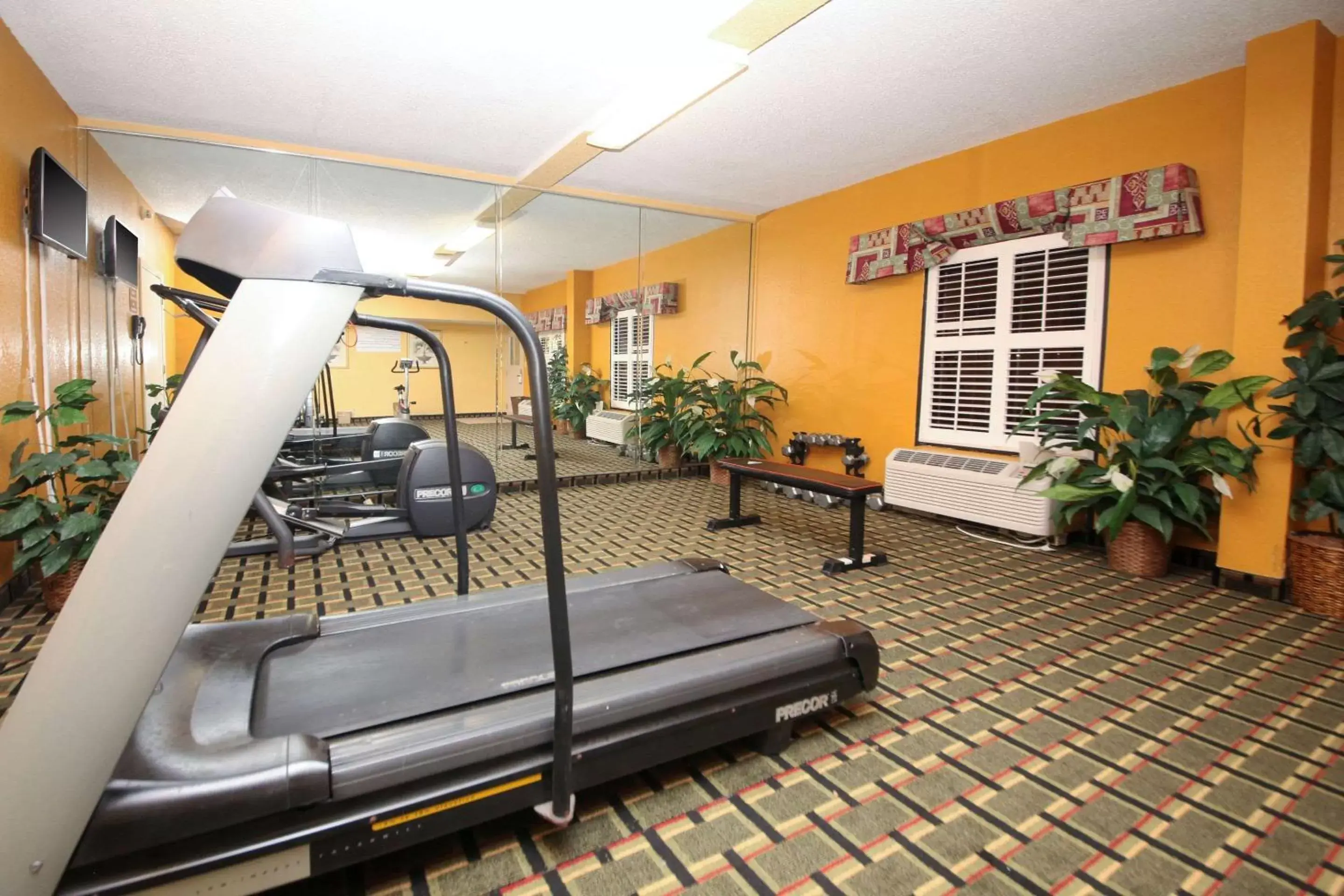 Fitness centre/facilities, Fitness Center/Facilities in Quality Inn Orange Park Jacksonville