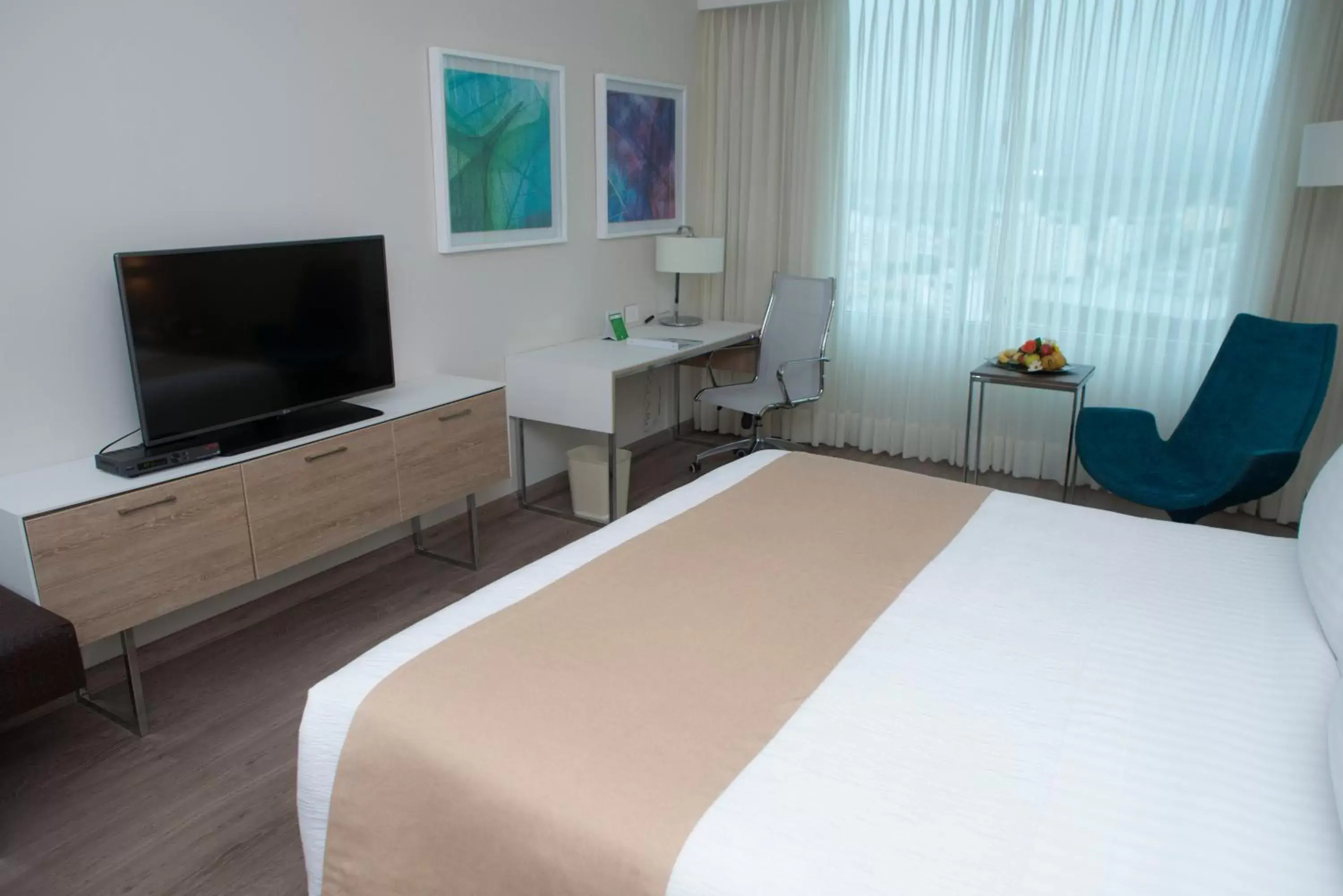 Photo of the whole room, Bed in Holiday Inn Cúcuta, an IHG Hotel