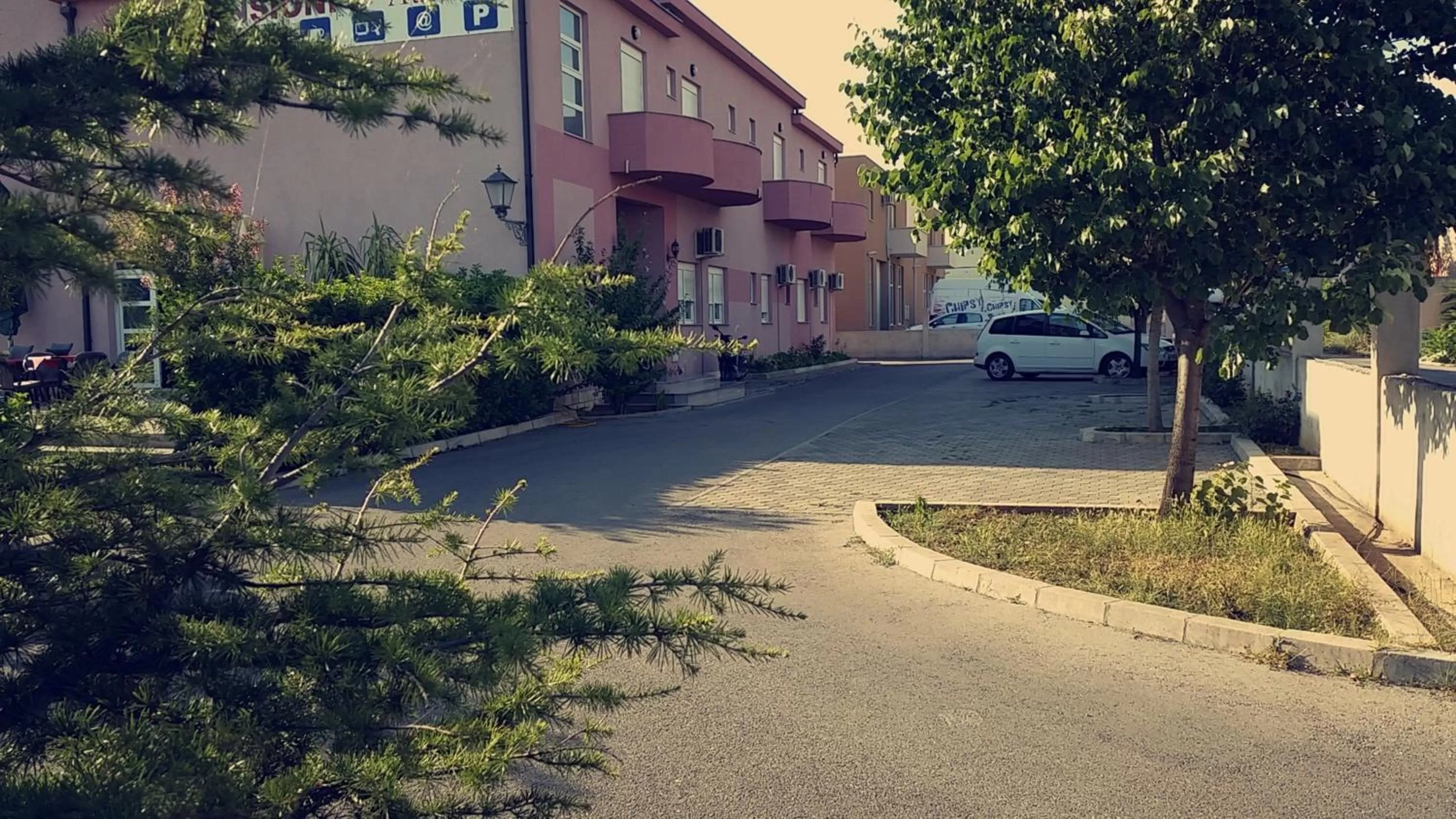 Facade/entrance in Motel Aura