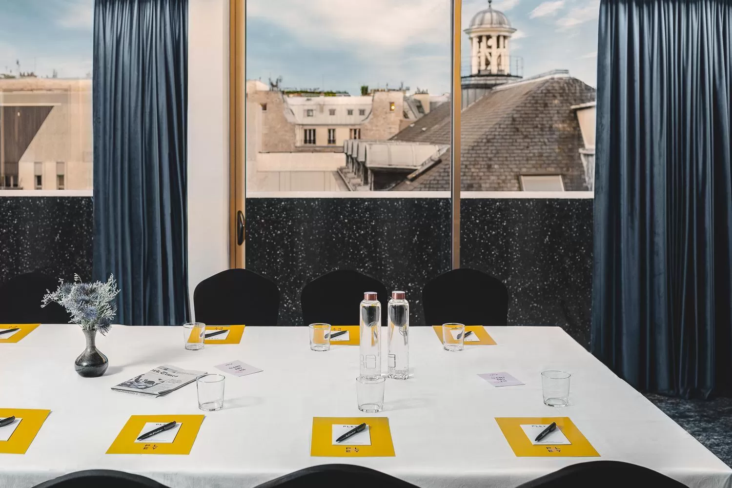 Meeting/conference room in PLEY Hotel