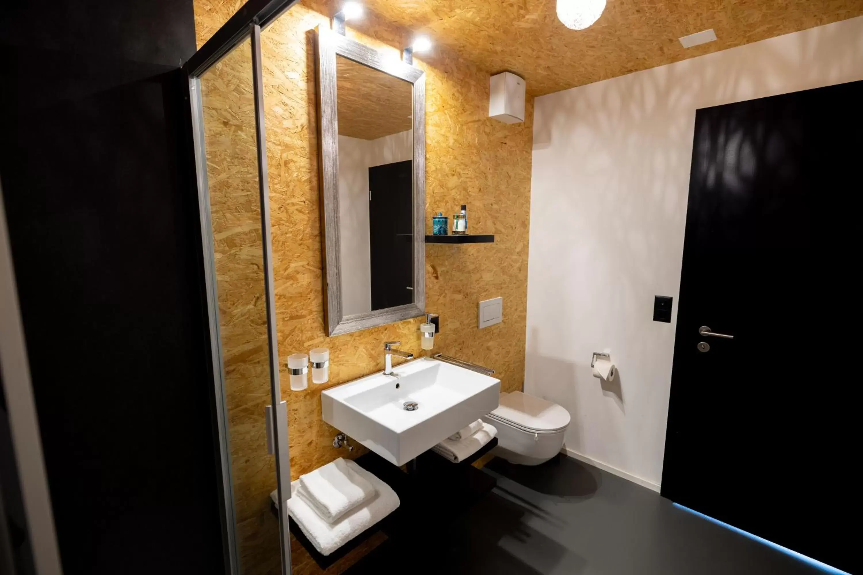 Bathroom in B&B La Forge de Diogne