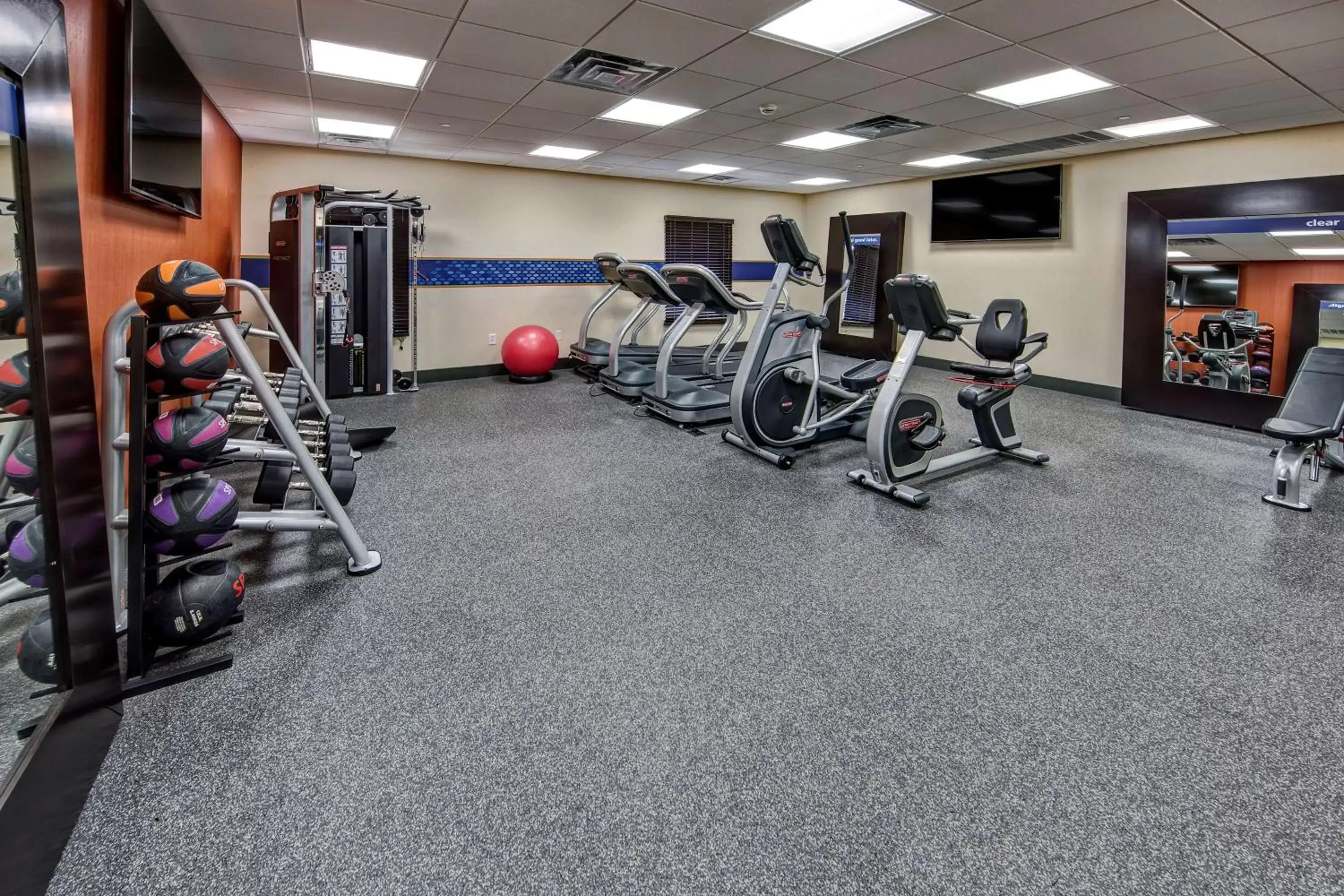 Fitness centre/facilities, Fitness Center/Facilities in Hampton Inn Summerville SC