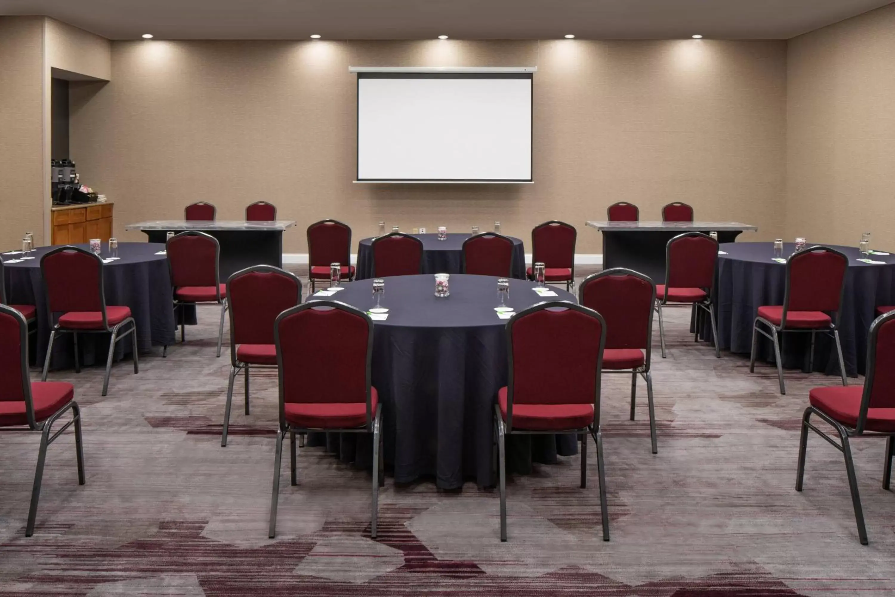 Meeting/conference room in Courtyard by Marriott Orlando Lake Buena Vista at Vista Centre