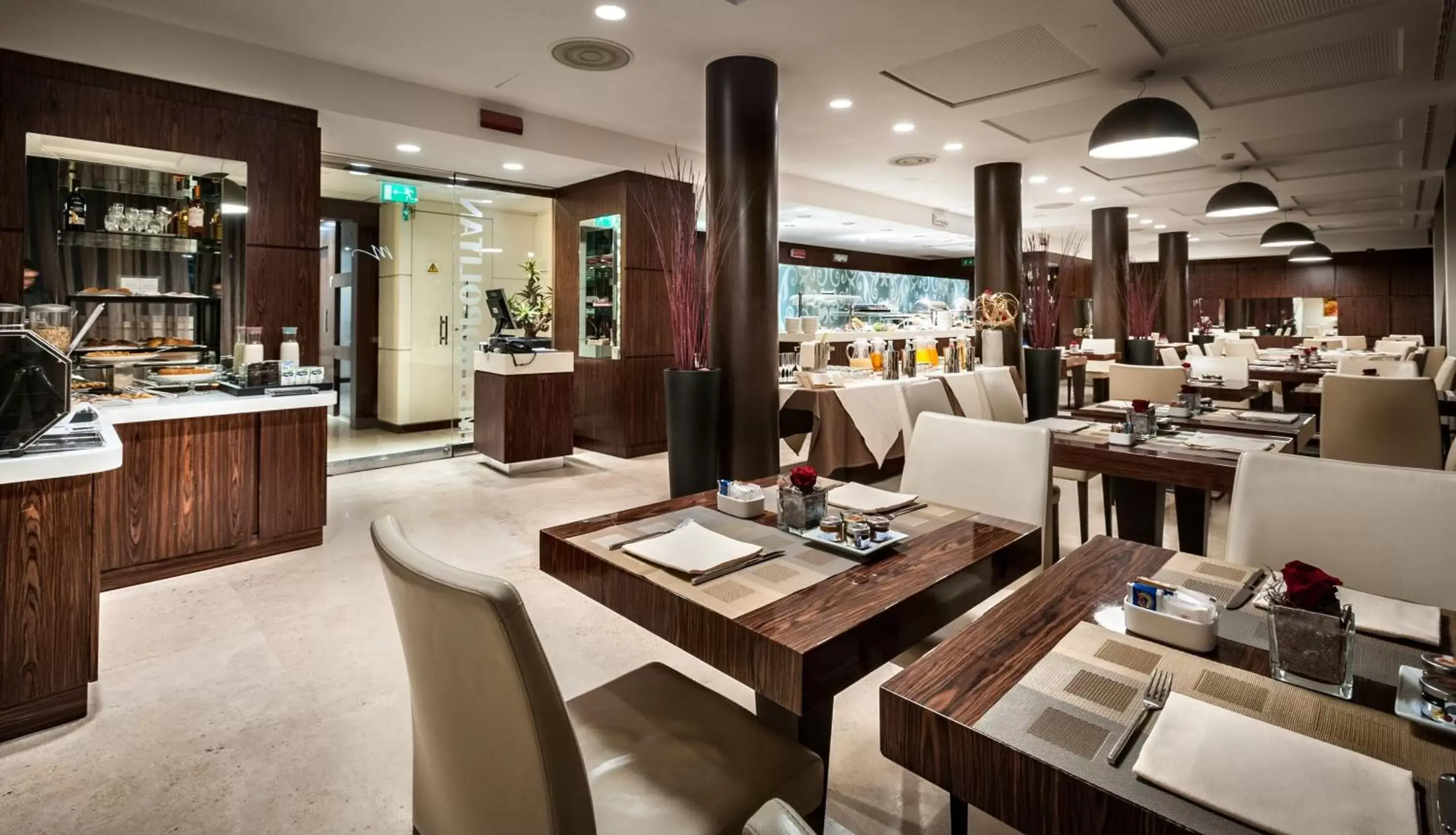 Breakfast, Restaurant/Places to Eat in Crowne Plaza Milan City, an IHG Hotel