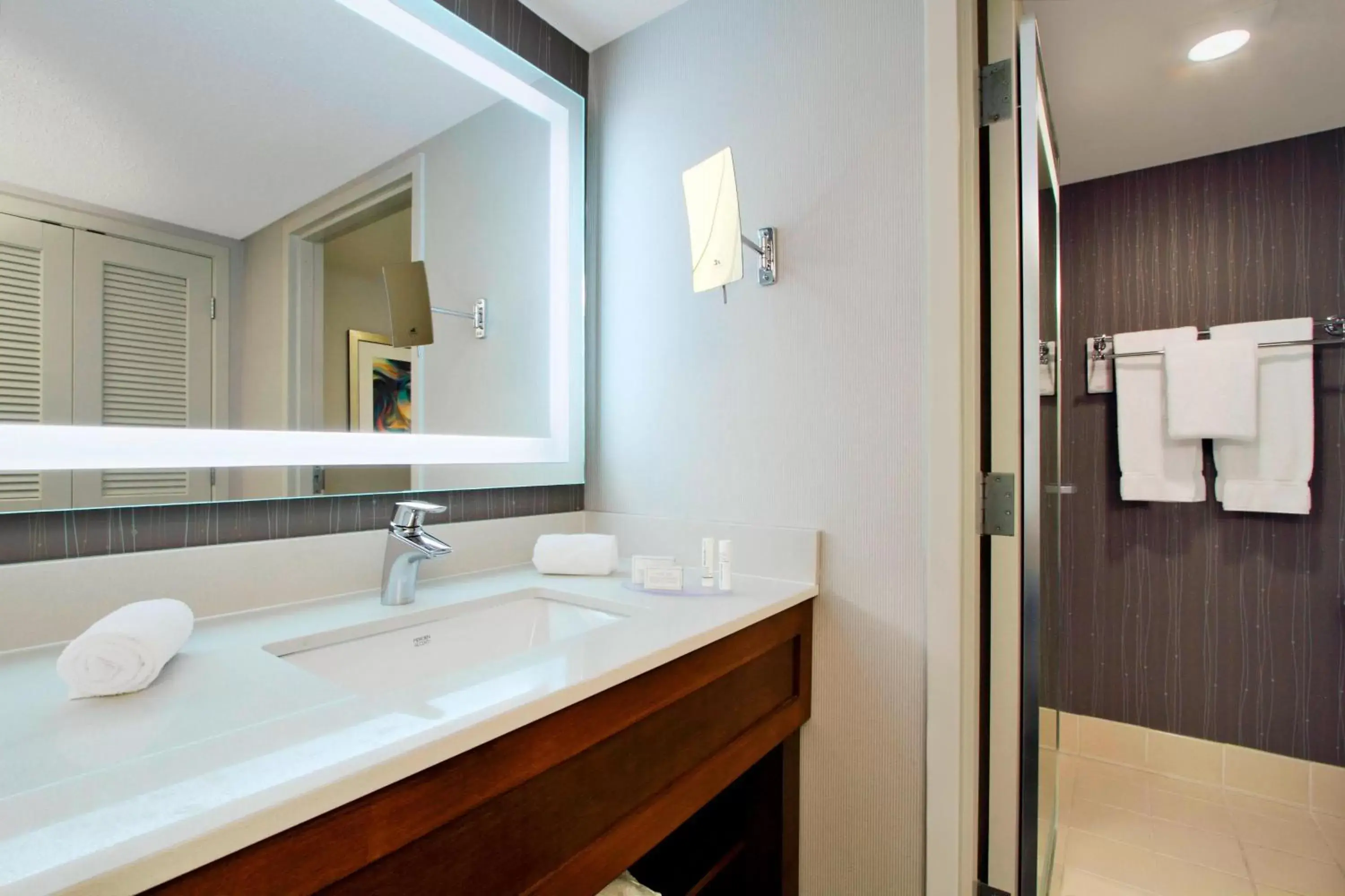 Bathroom in Courtyard by Marriott Cocoa Beach Cape Canaveral