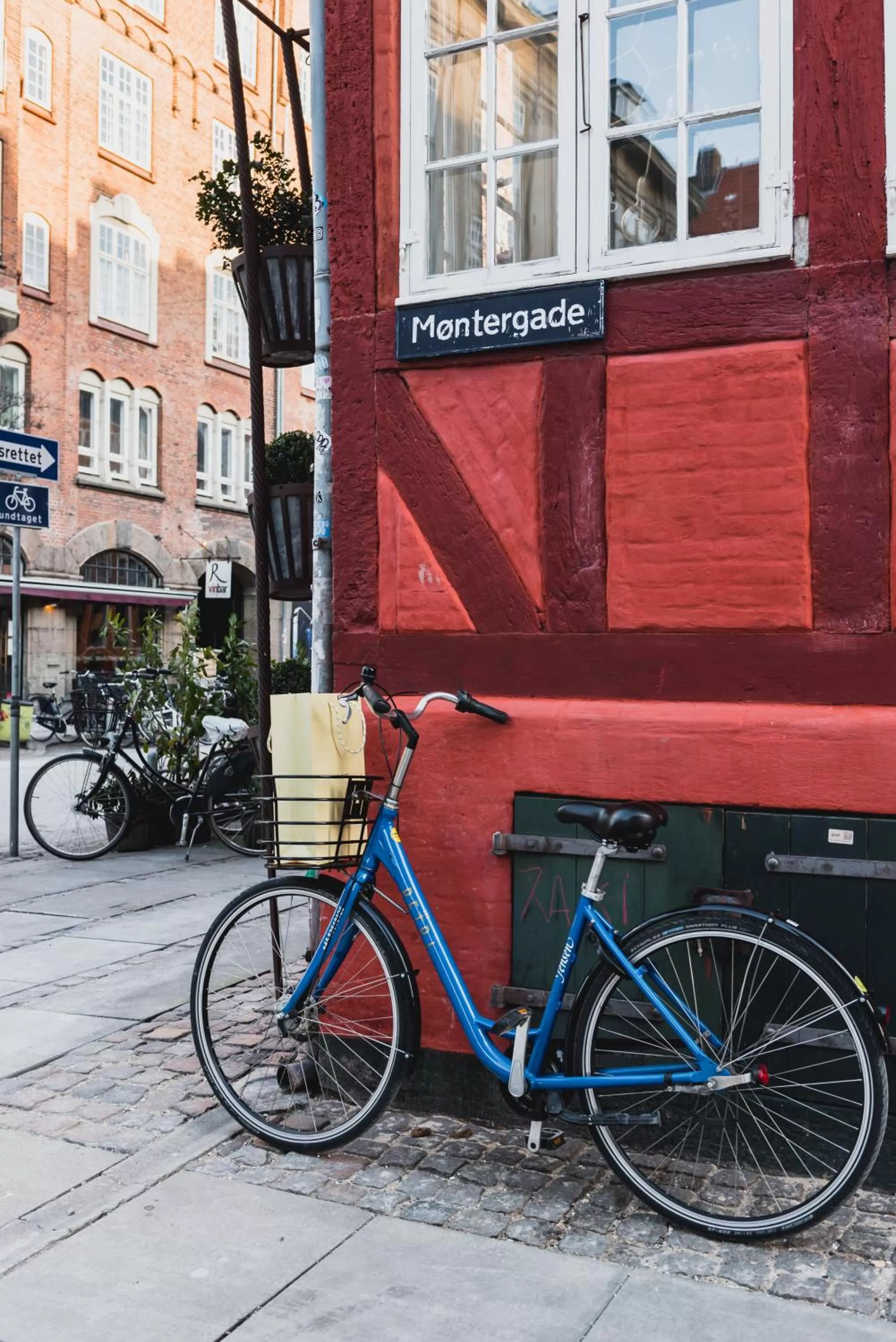 Cycling in 1 Hotel Copenhagen