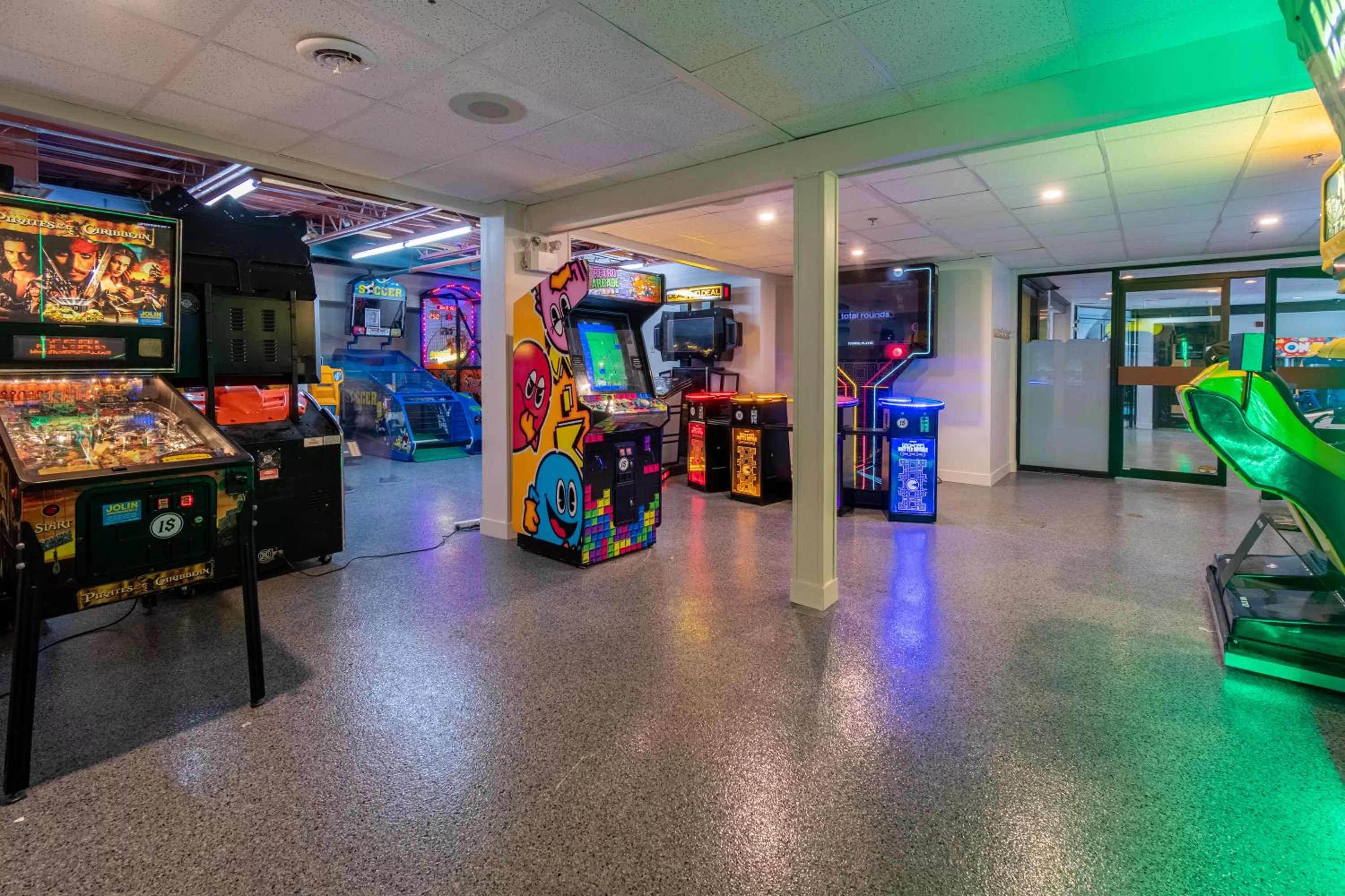 Game Room in Condos Vacances MSA HOTEL