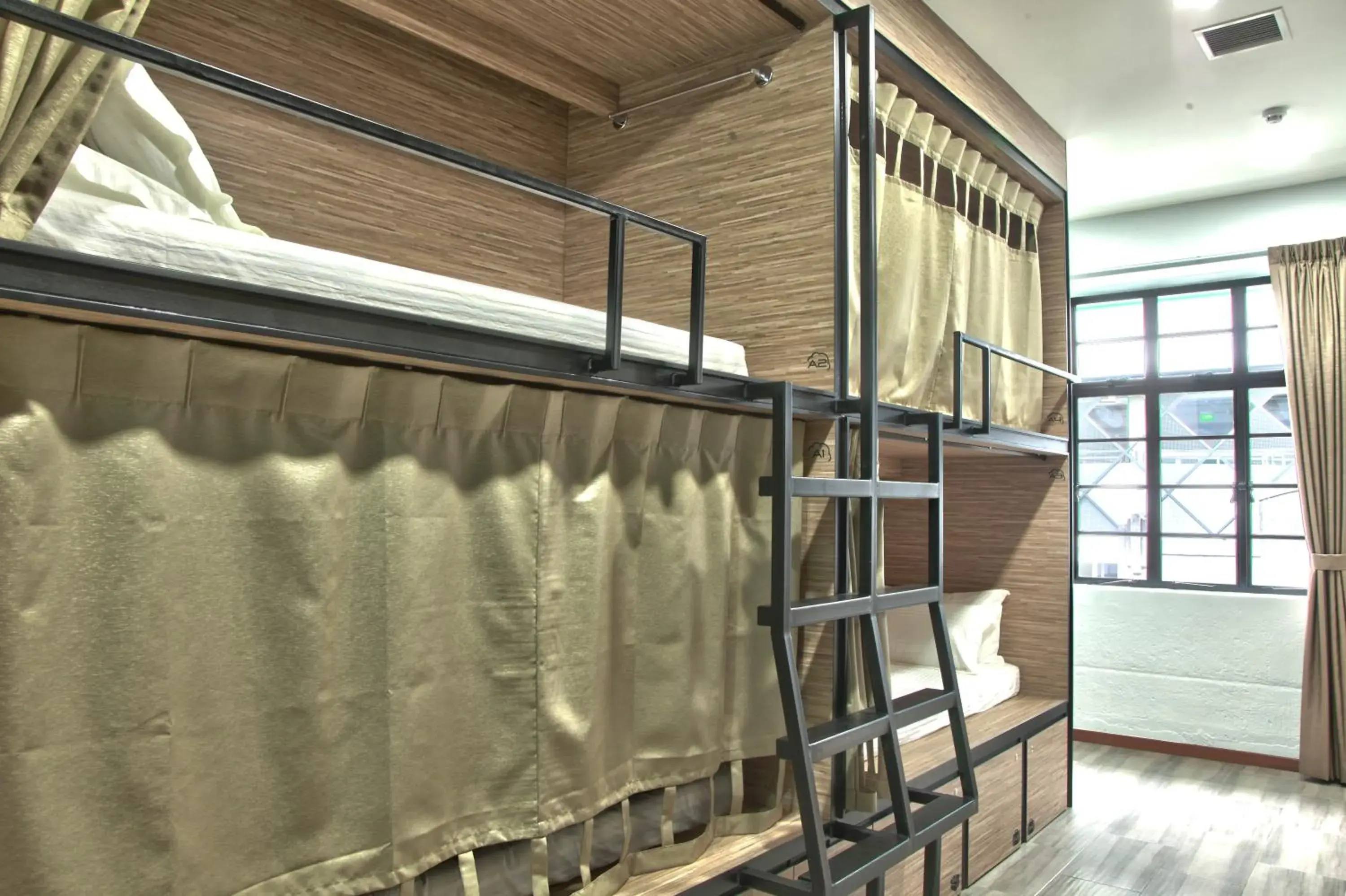 bunk bed, Balcony/Terrace in Dream Lodge