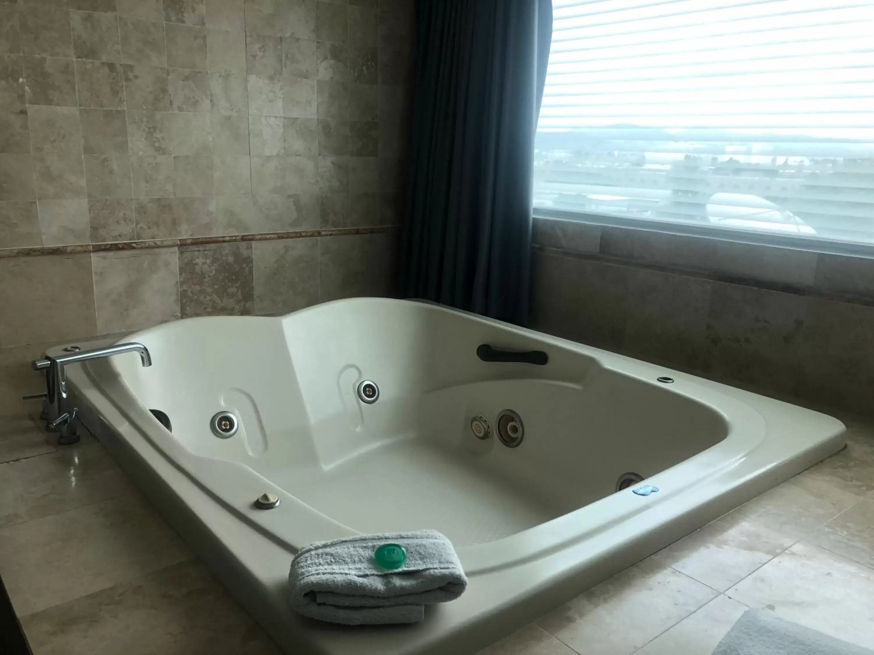 Bathroom in We Hotel Aeropuerto