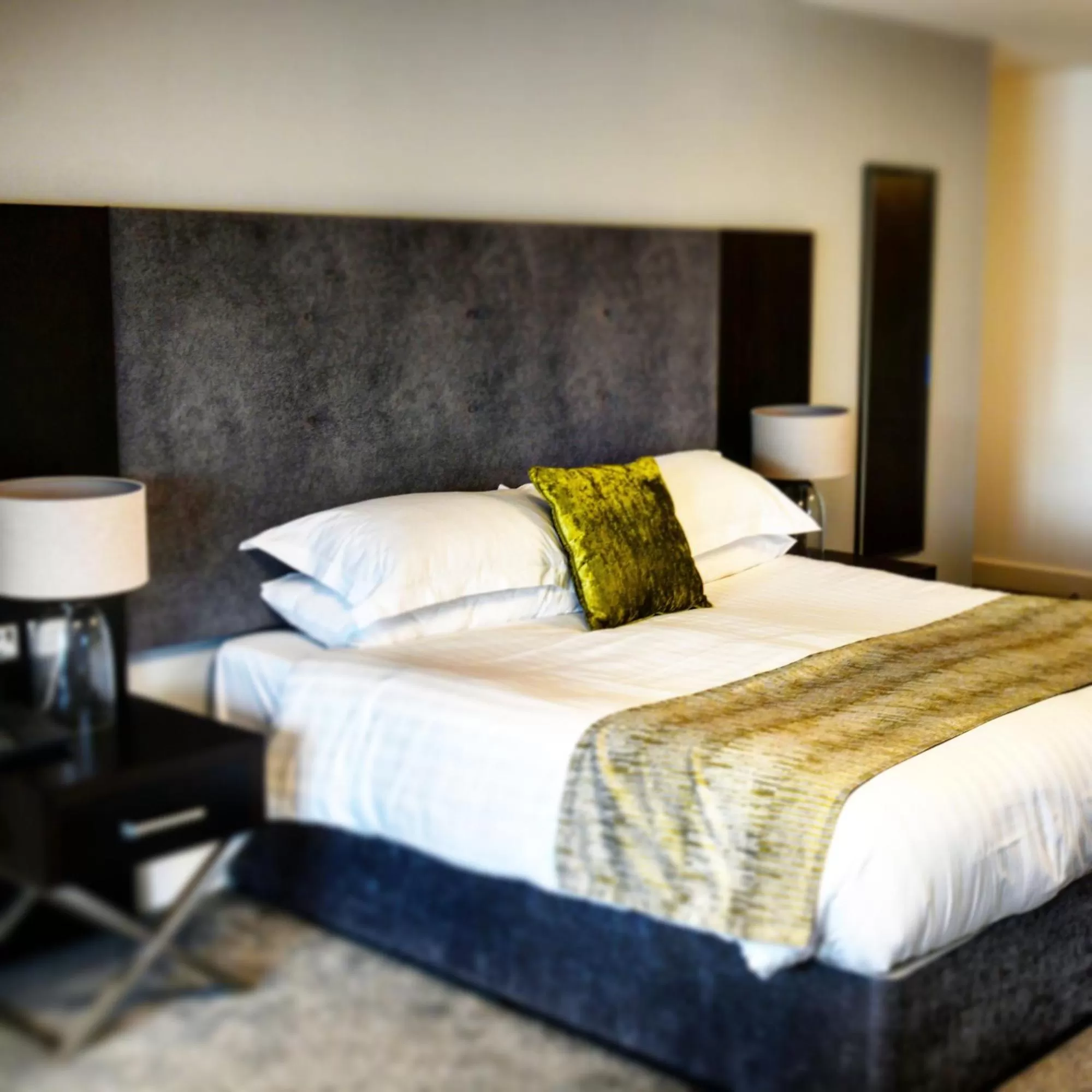 Bedroom, Bed in The Cliff Hotel & Spa