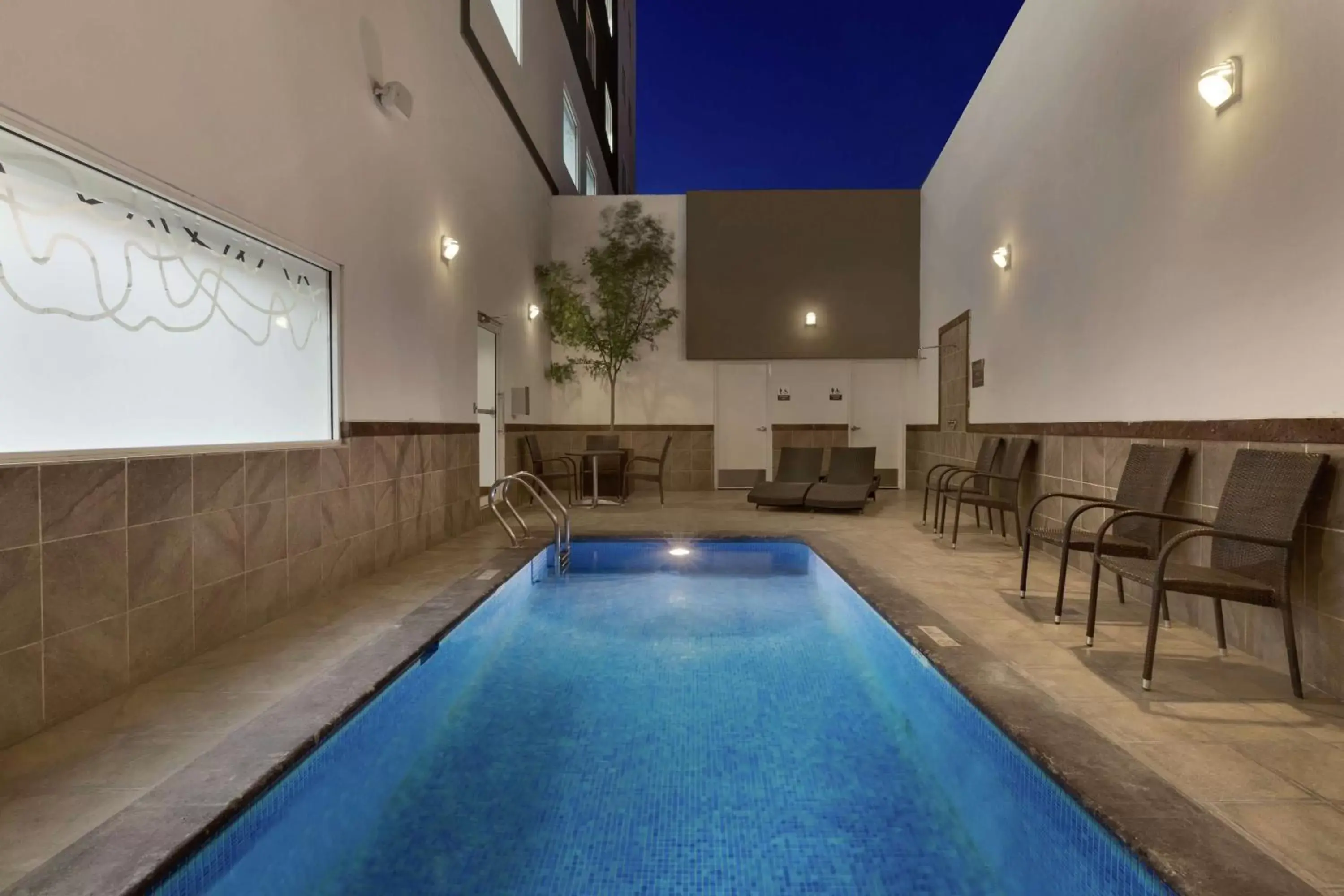 Pool view, Swimming Pool in Hilton Garden Inn Queretaro