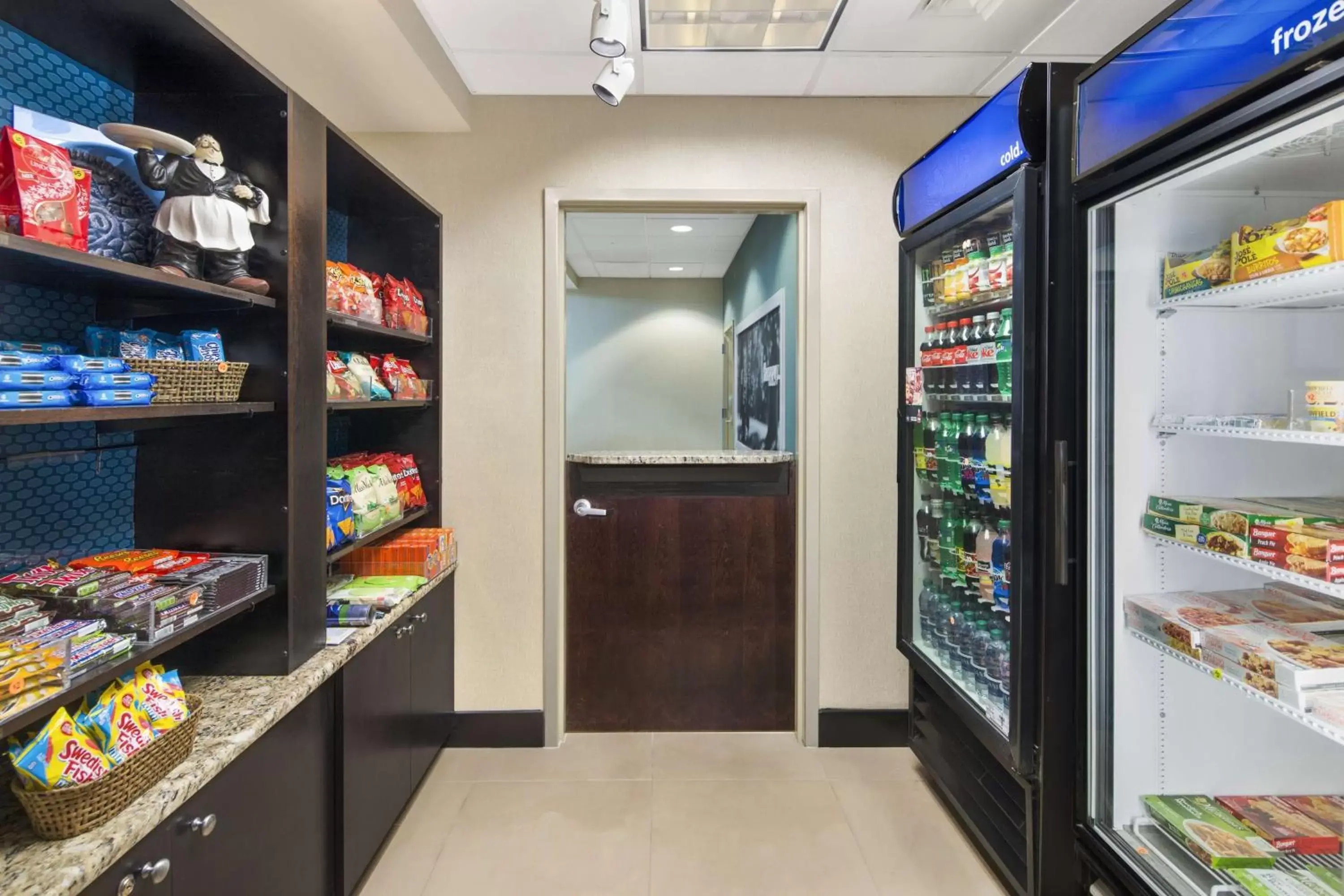 Restaurant/places to eat in Hampton Inn Columbia I-20-Clemson Road Restaurant/places to eat in Hampton Inn Columbia I-20-Clemson Road