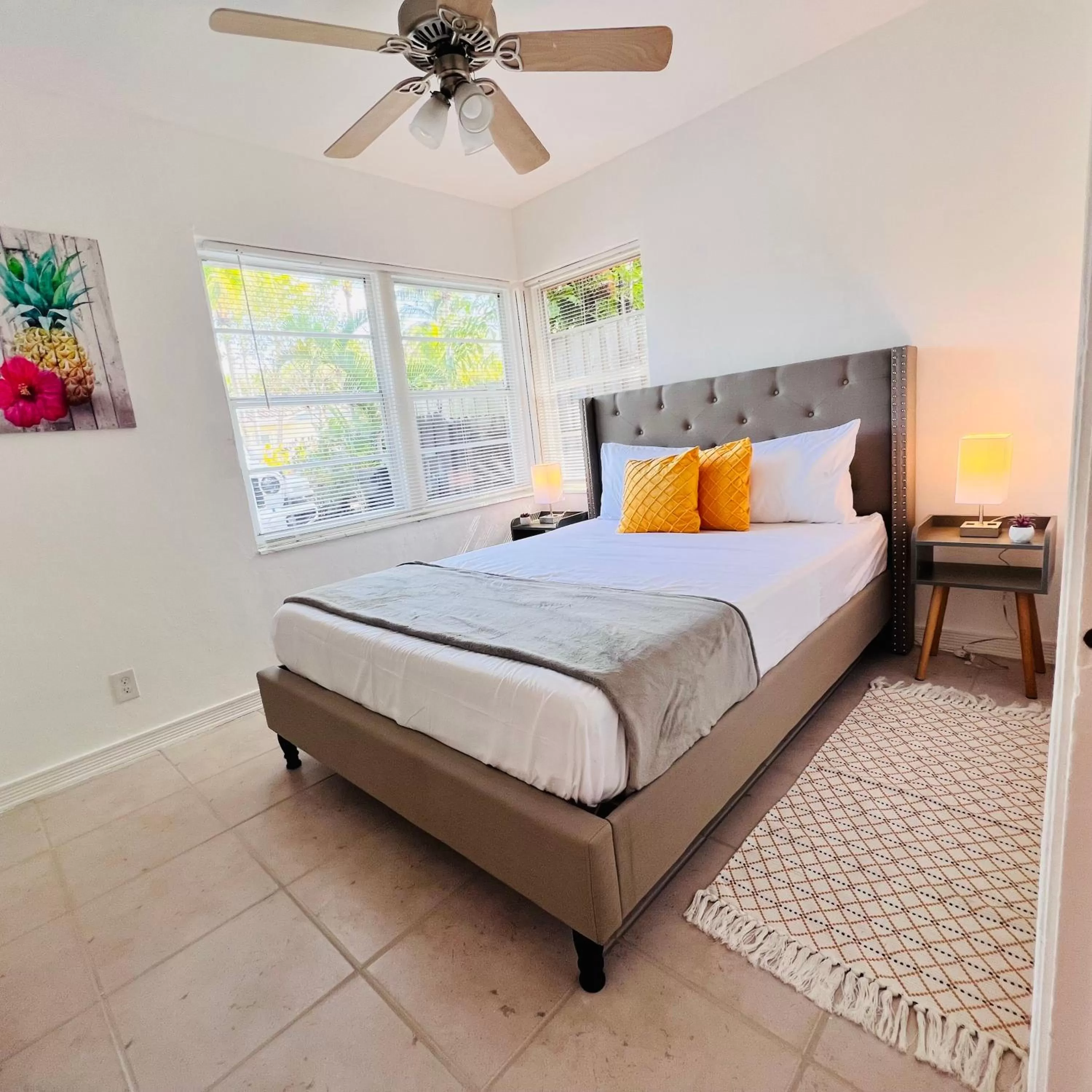 Bed in CocoBay 2BR Condos Near Beach, Galleria Mall, Wilton Manors, Cruise Port