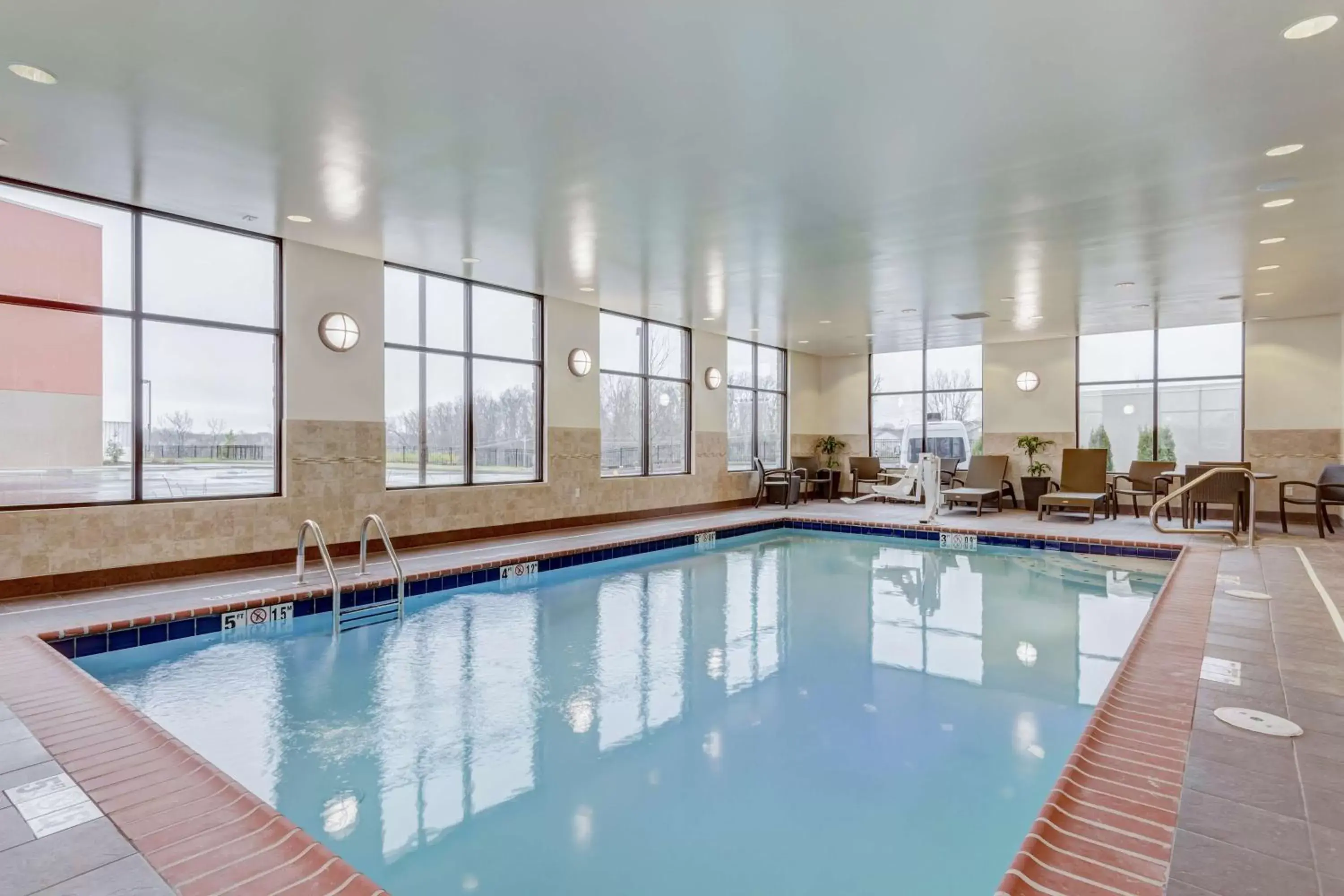 Pool view, Swimming Pool in Hampton Inn-St. Louis Wentzville, MO