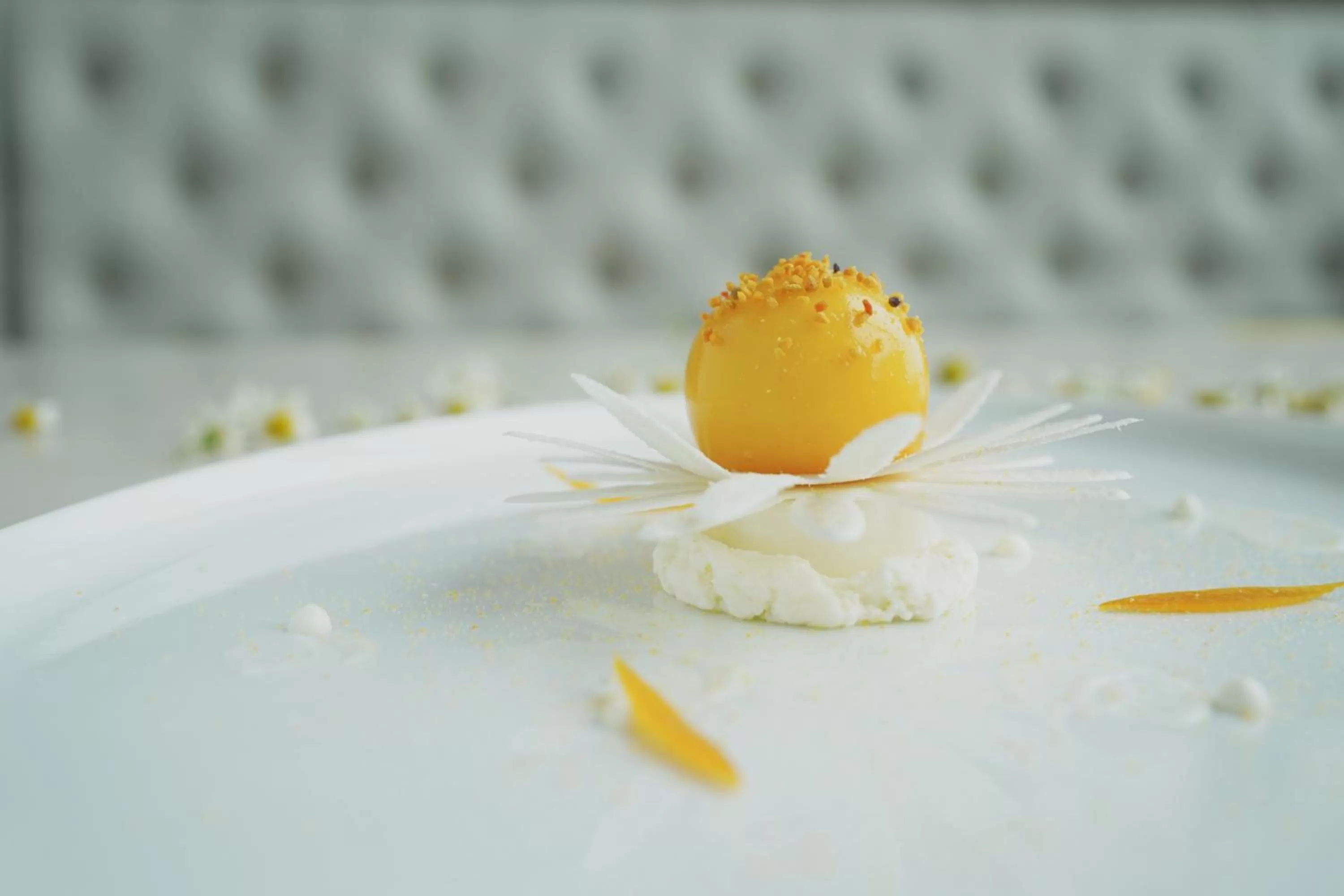 Restaurant/places to eat in Four Seasons Hotel Tokyo at Otemachi