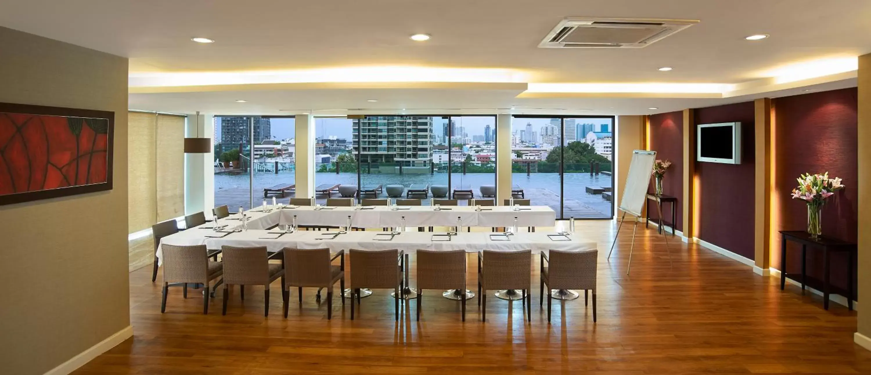 Meeting/conference room in Urbana Sathorn Hotel, Bangkok