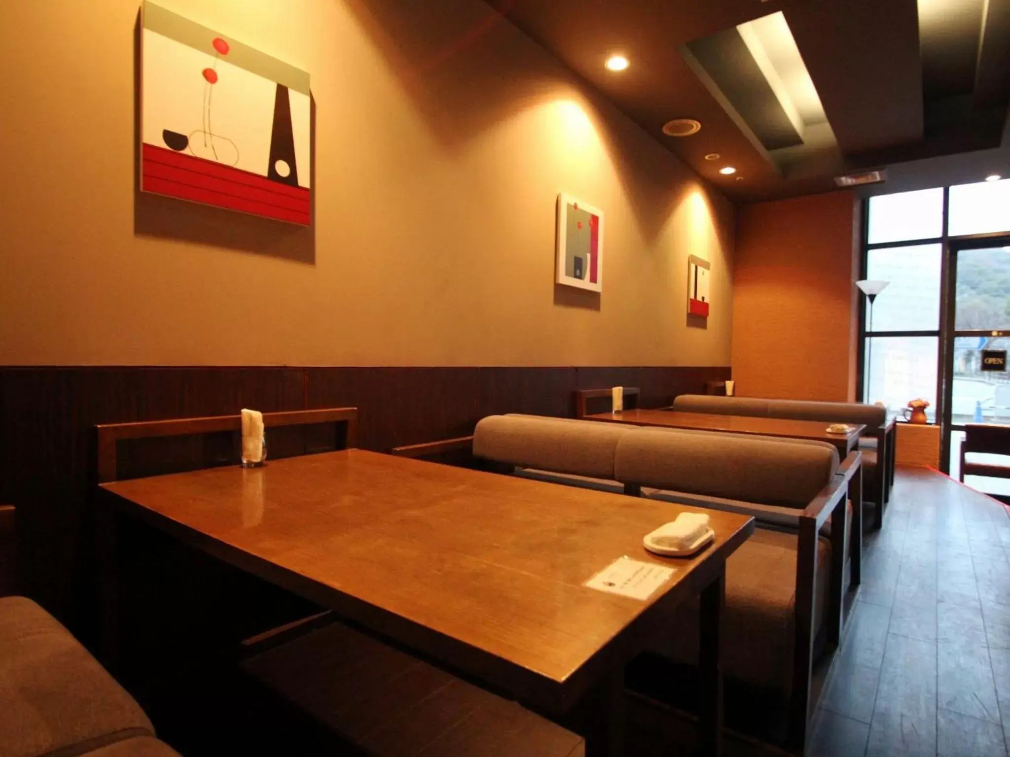 Restaurant/Places to Eat in APA Hotel Matsuyamajo-Nishi