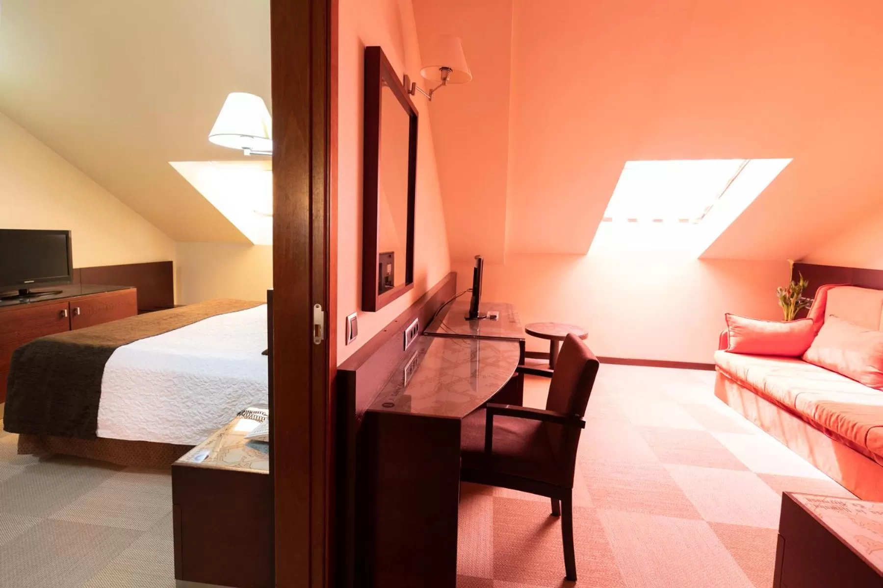 Bed in Hotel San Juan de los Reyes