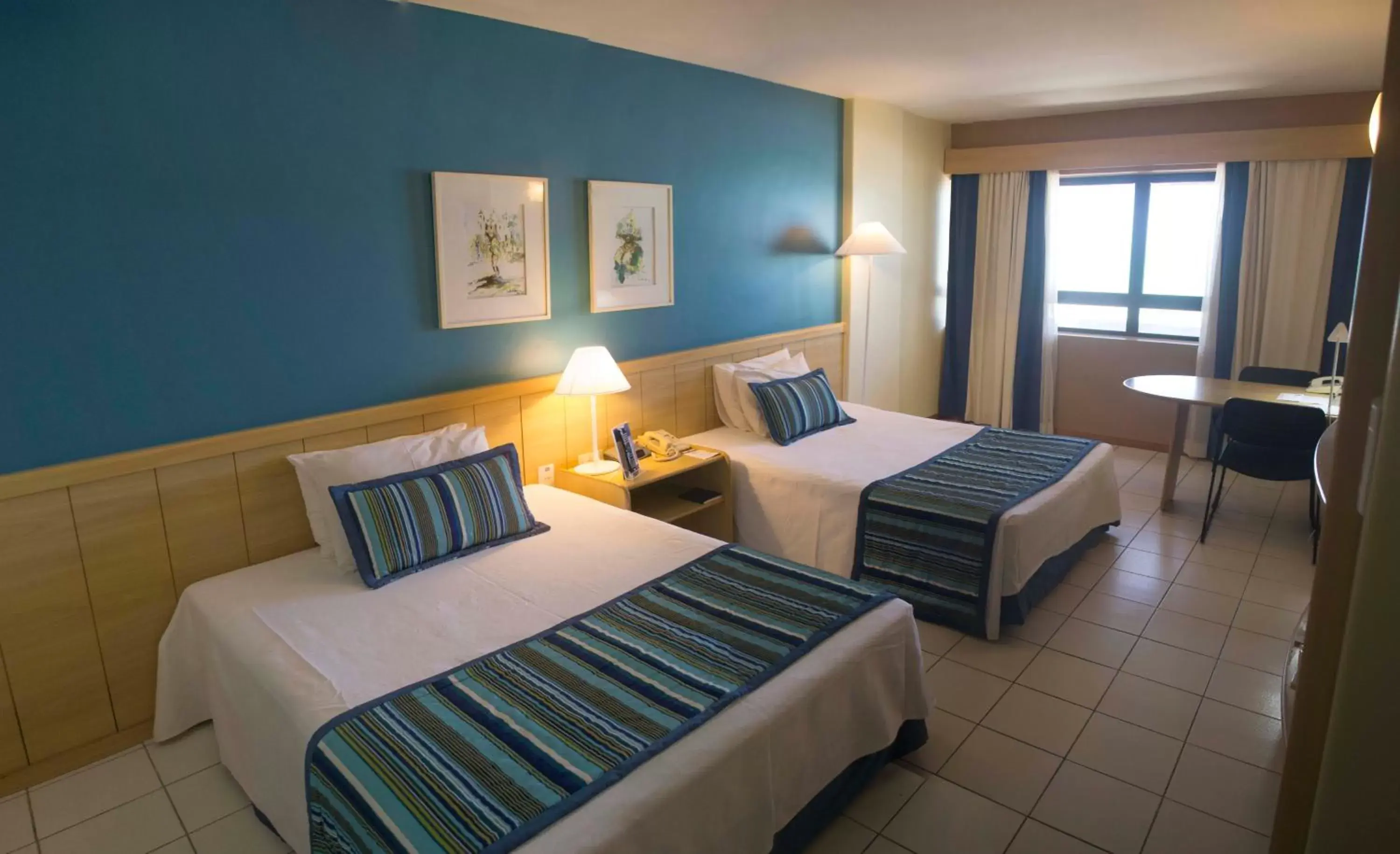 Bed in Hotel Reymar Express
