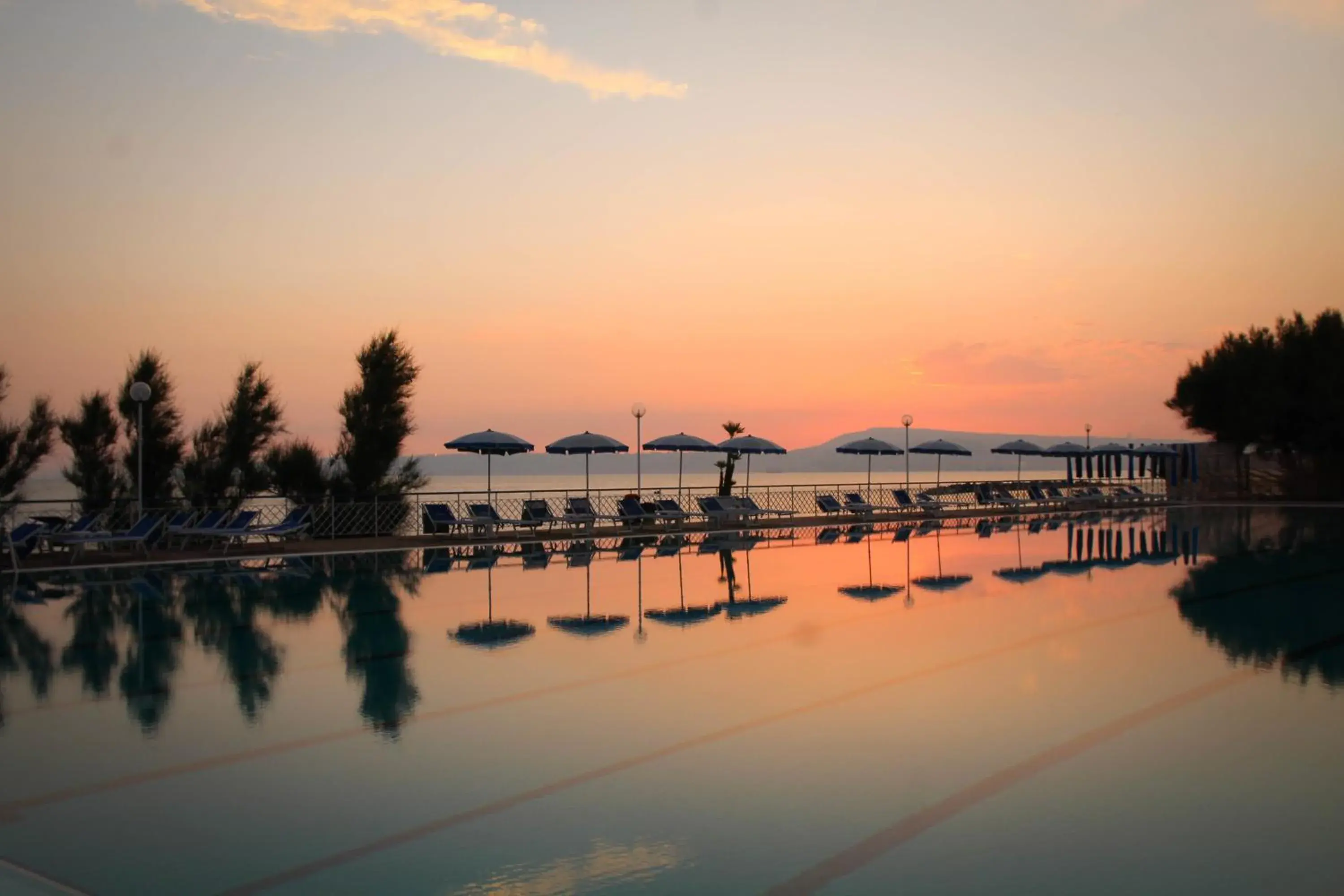 Pool view, Swimming Pool in Puntaquattroventi