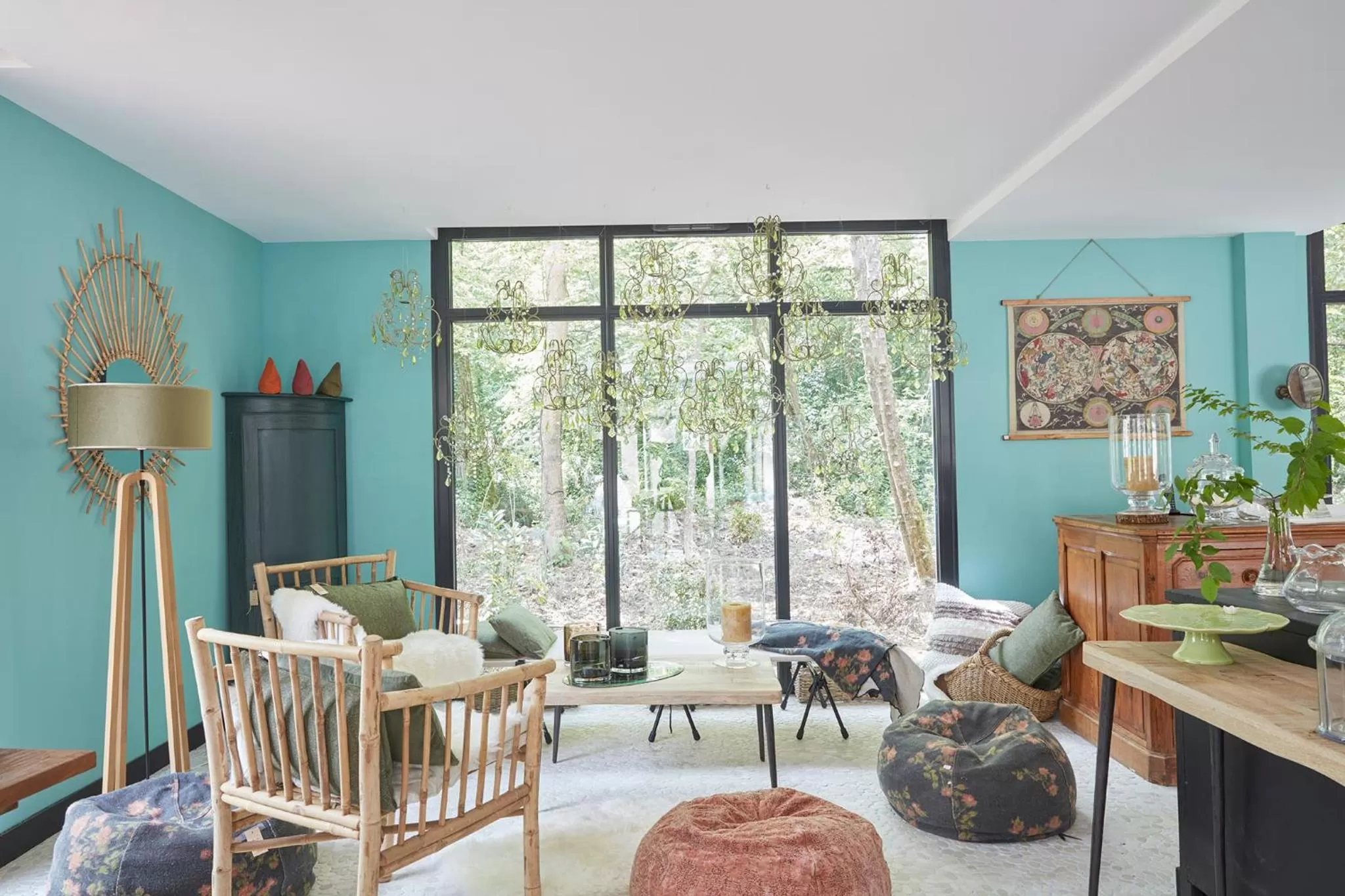 Decorative detail in Hôtel Domaine de Raba Bordeaux Sud