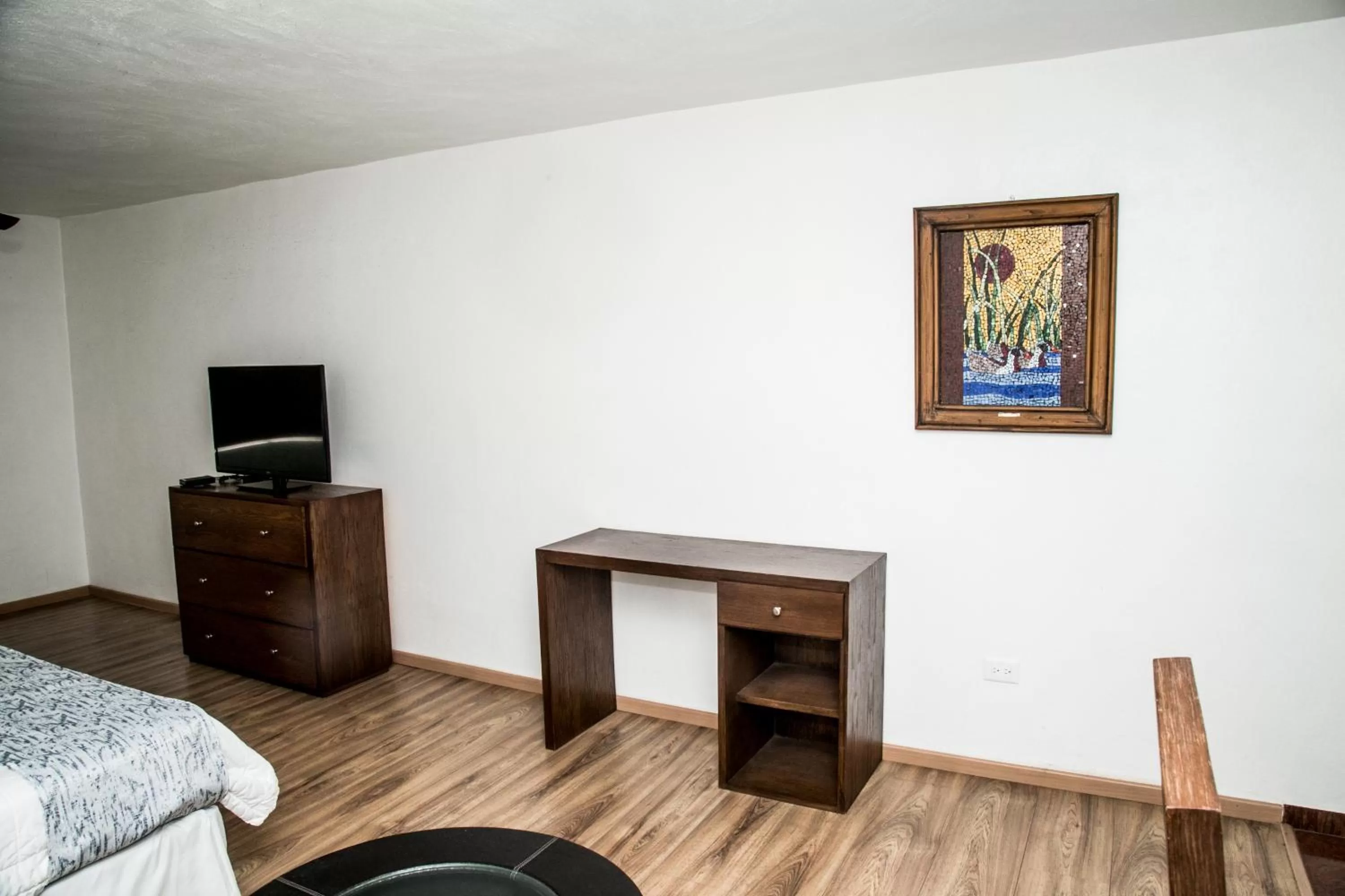 TV and multimedia, Bed in Booking Dioh