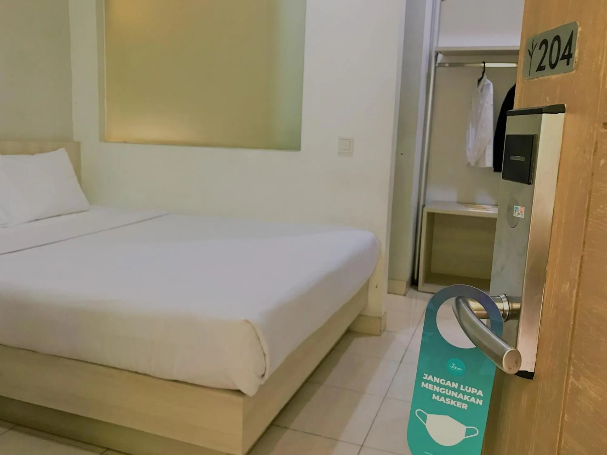 Bed in LeGreen Suite Penjernihan